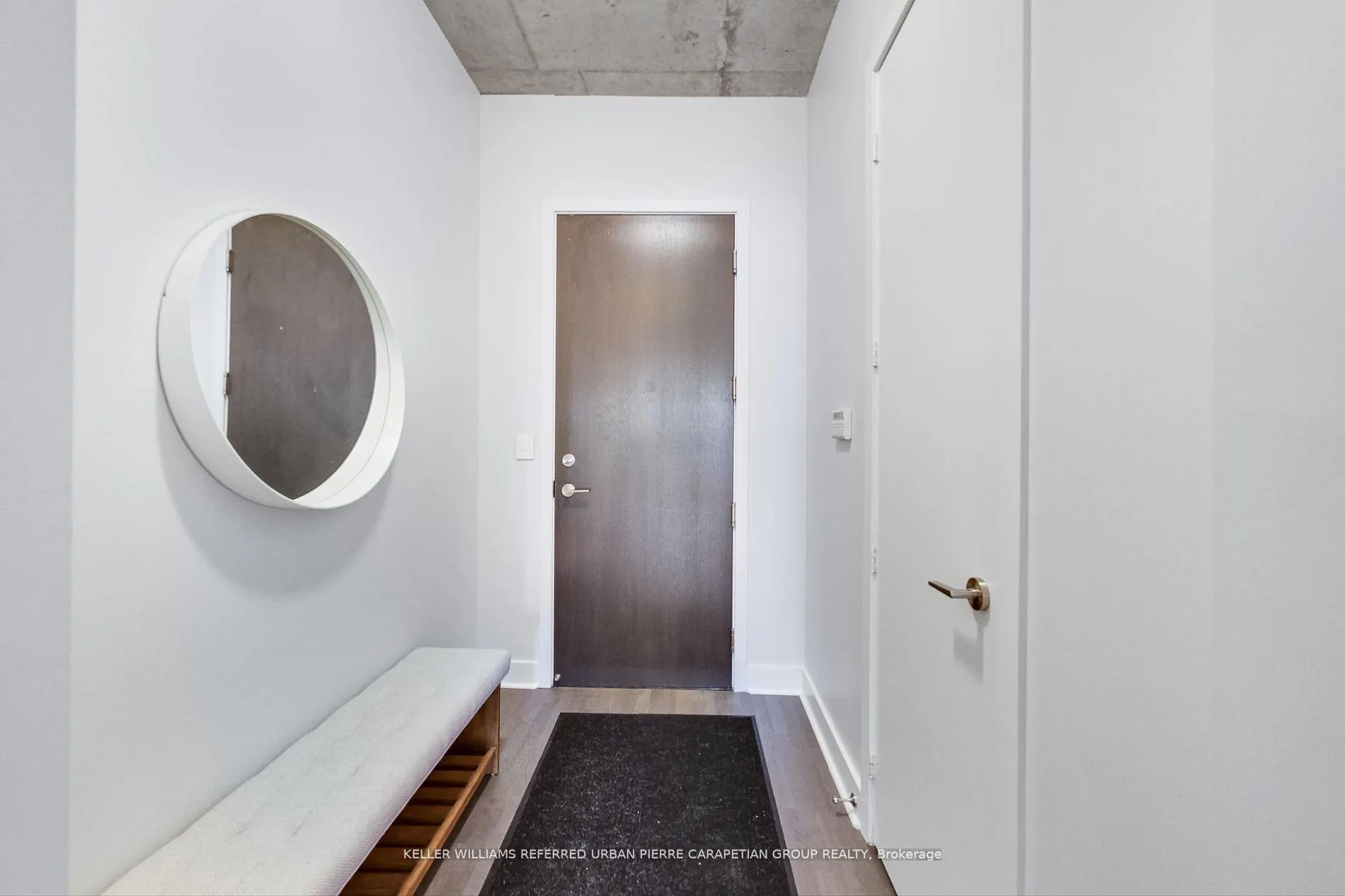399 Adelaide Street W, #520