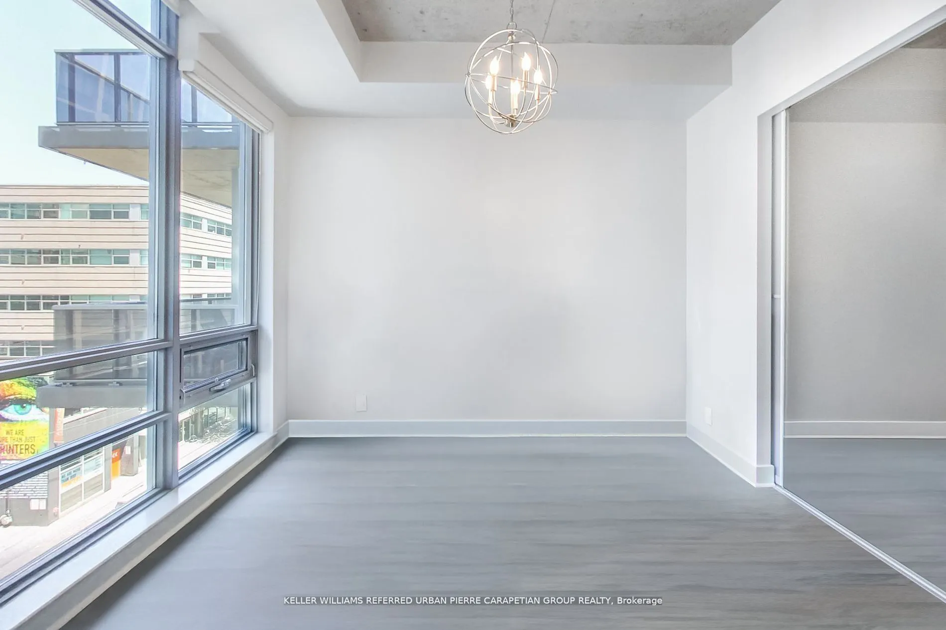 399 Adelaide Street W, #520