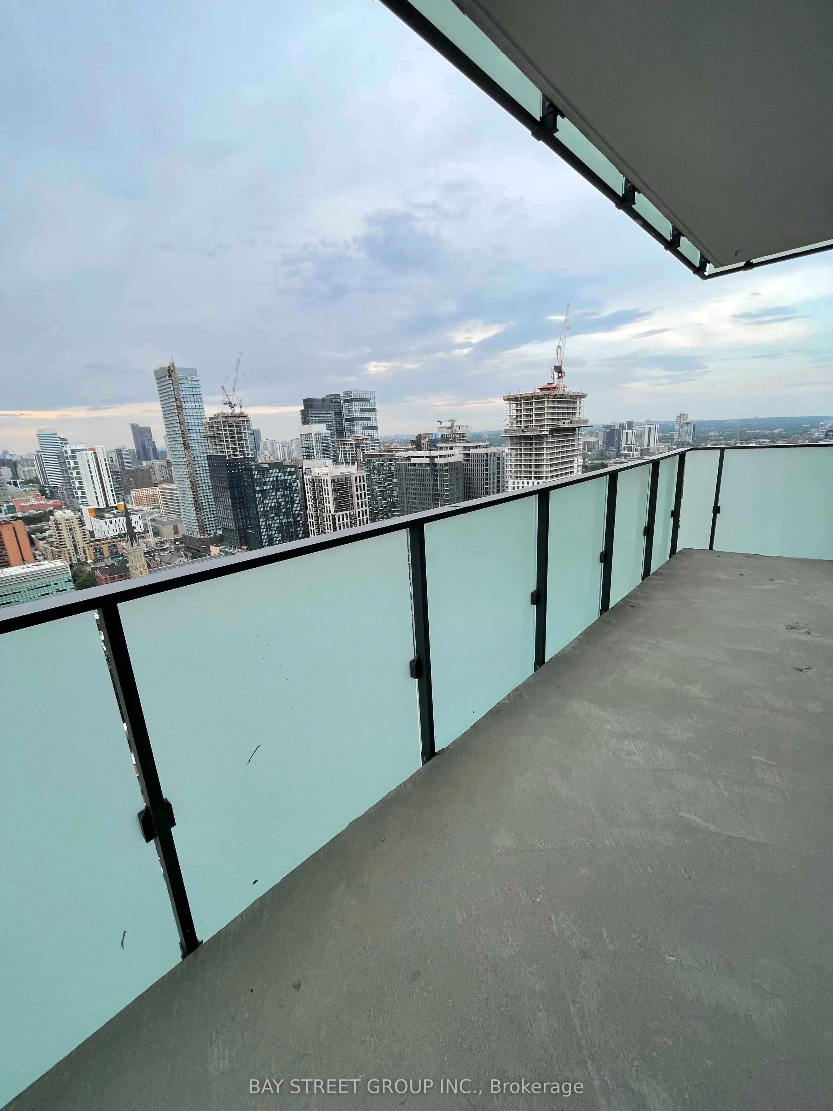 25 Richmond Street E, #3315