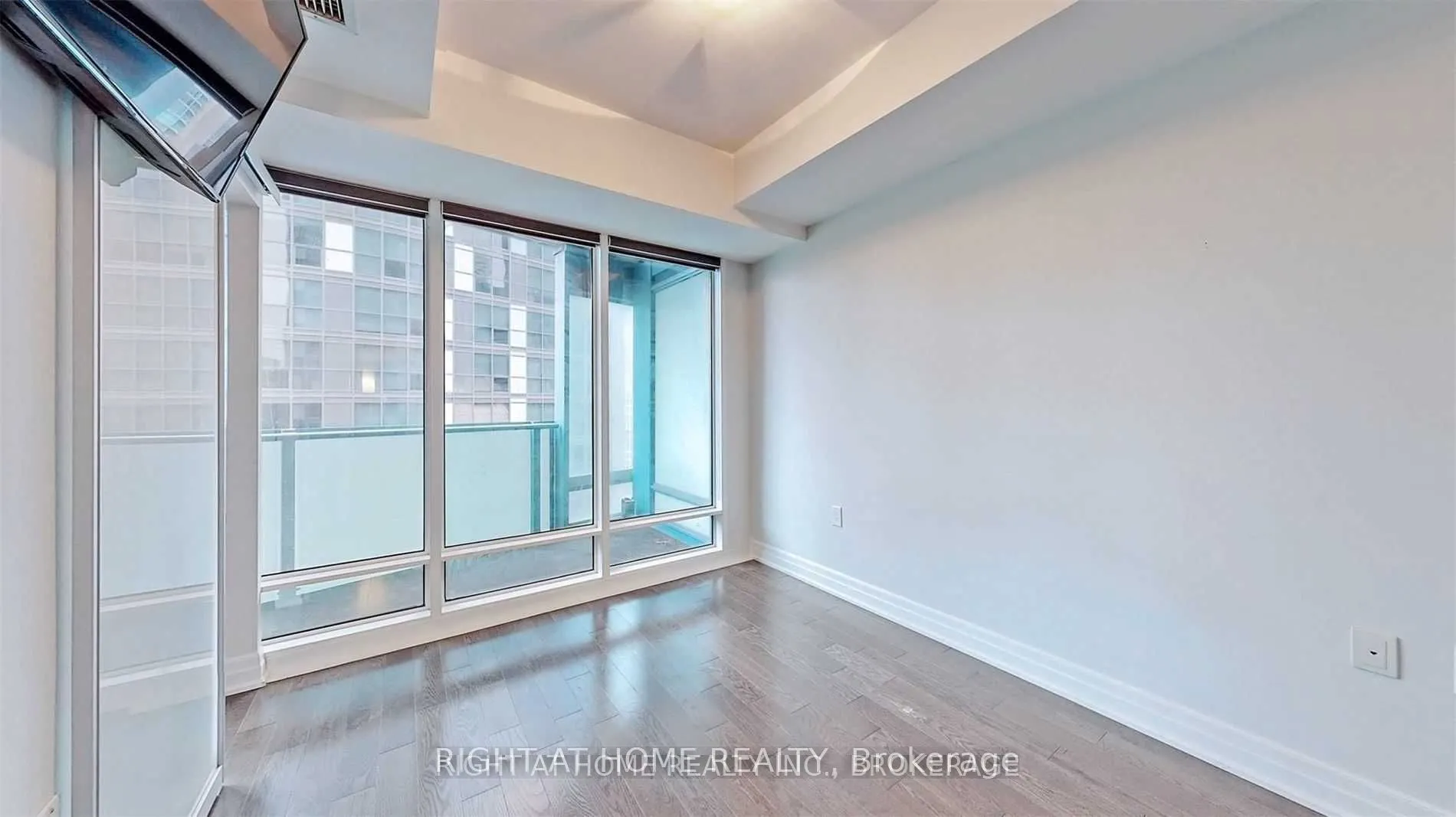8 The Esplanade Avenue, #1512
