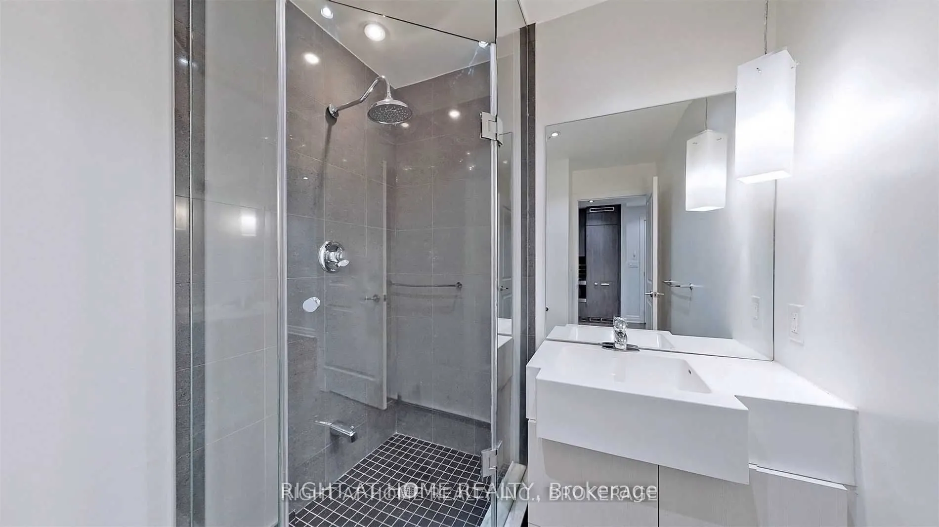 8 The Esplanade Avenue, #1512