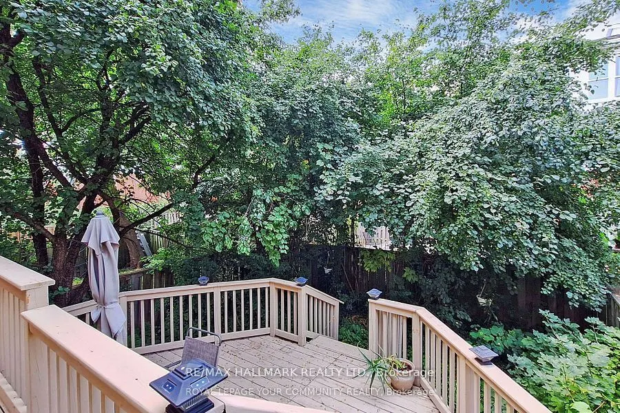 56 Carnival Court