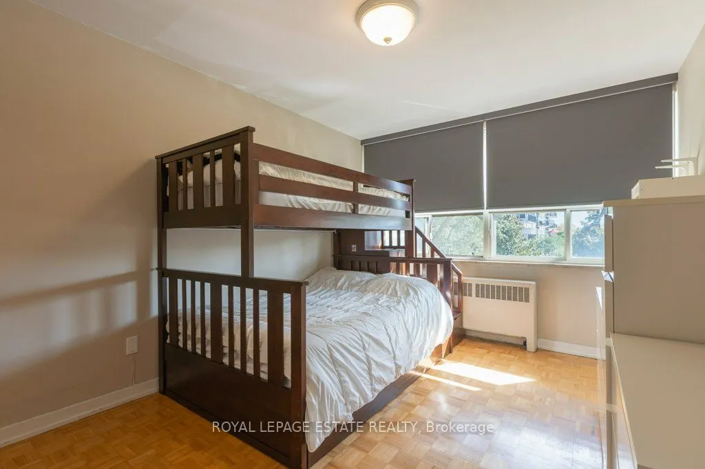 160 The Donway W, #305