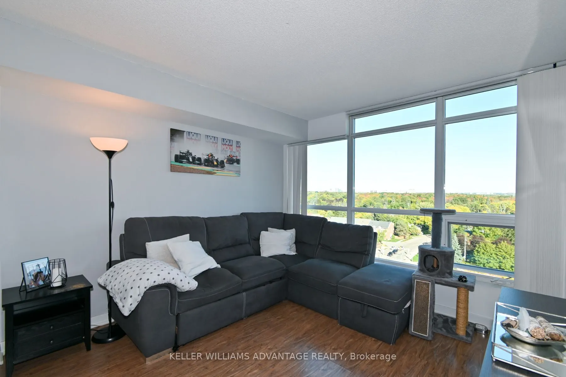 15 Singer Court, #1208