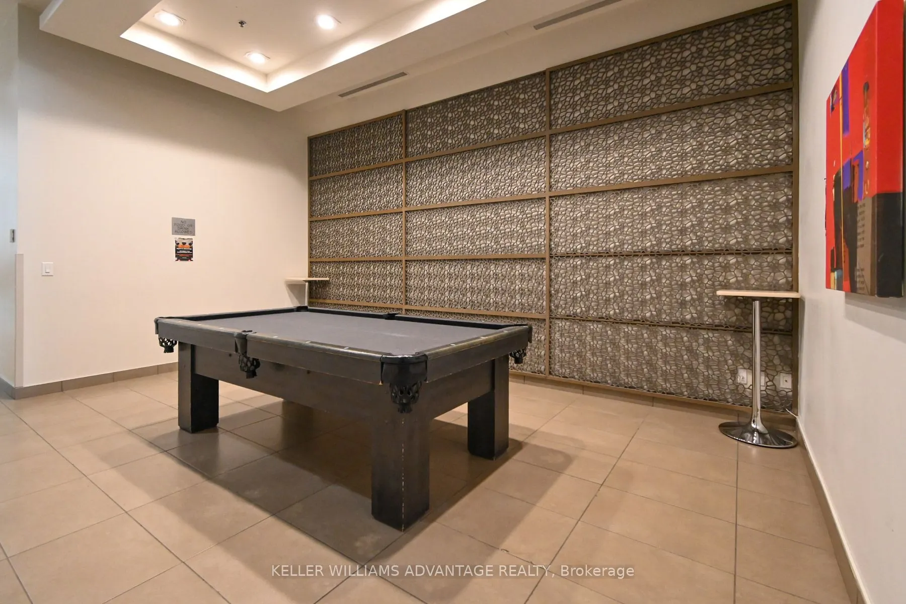 15 Singer Court, #1208