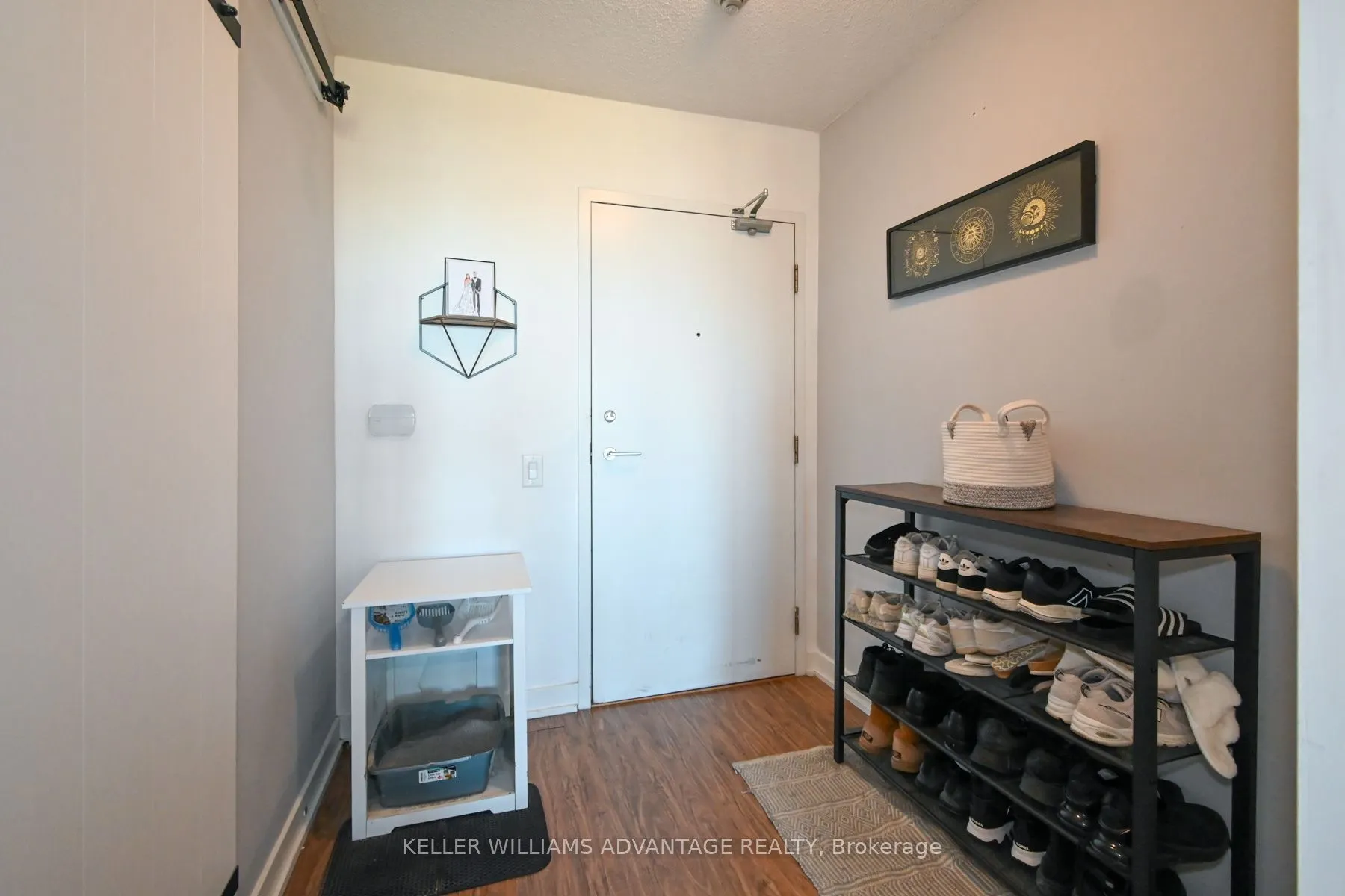 15 Singer Court, #1208