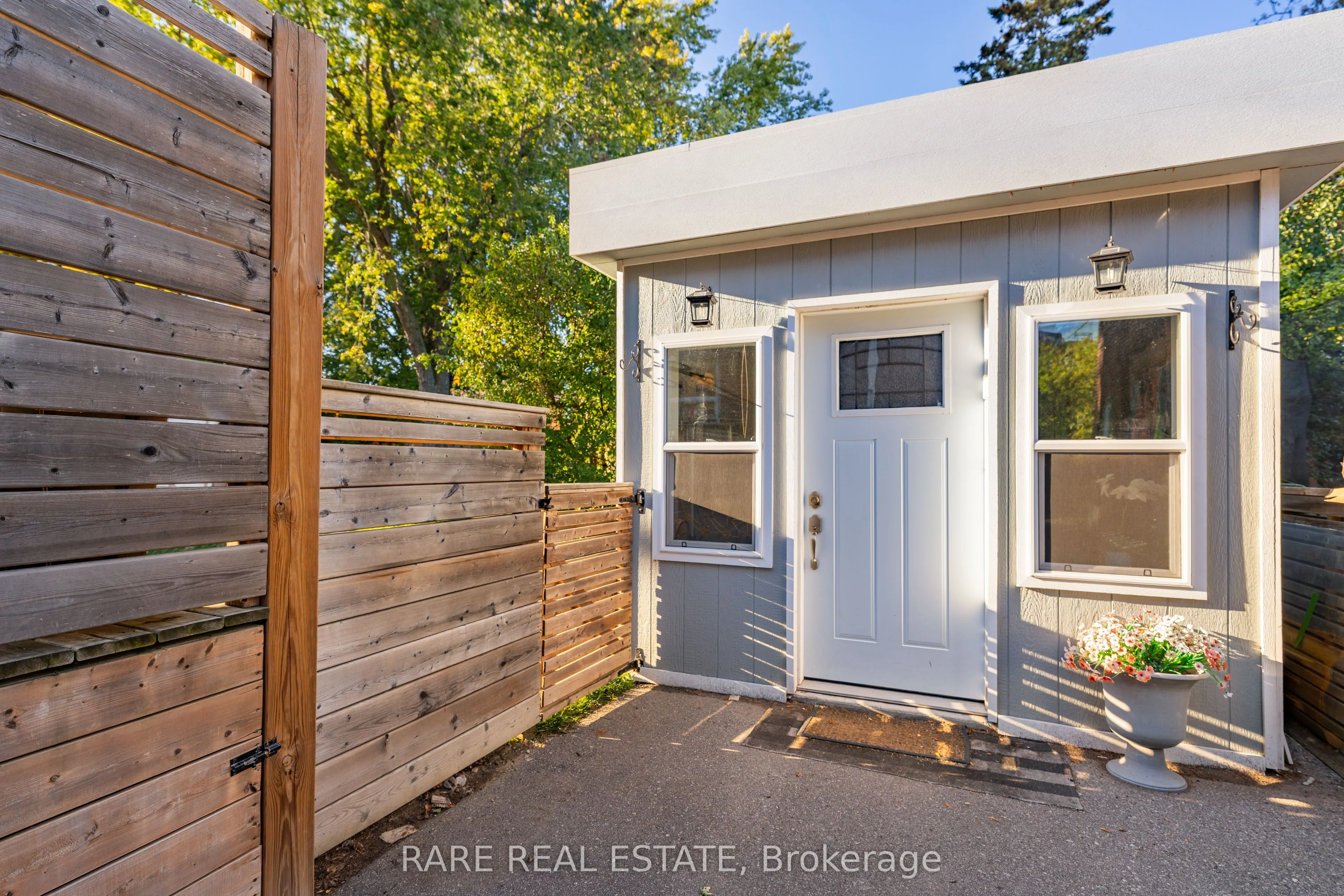244 Donlea Drive