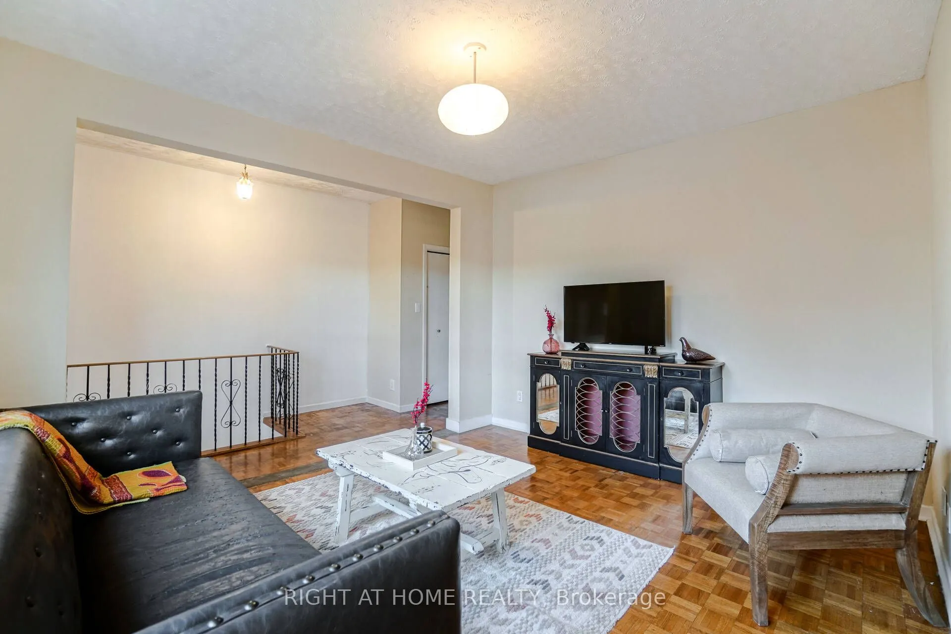 125 Lisgar Street
