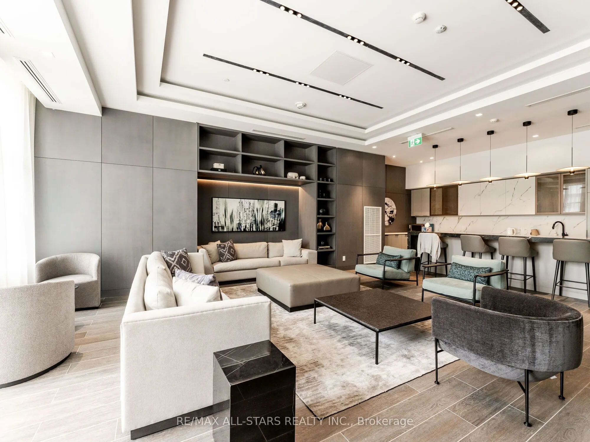 188 Fairview Mall Drive, #1512