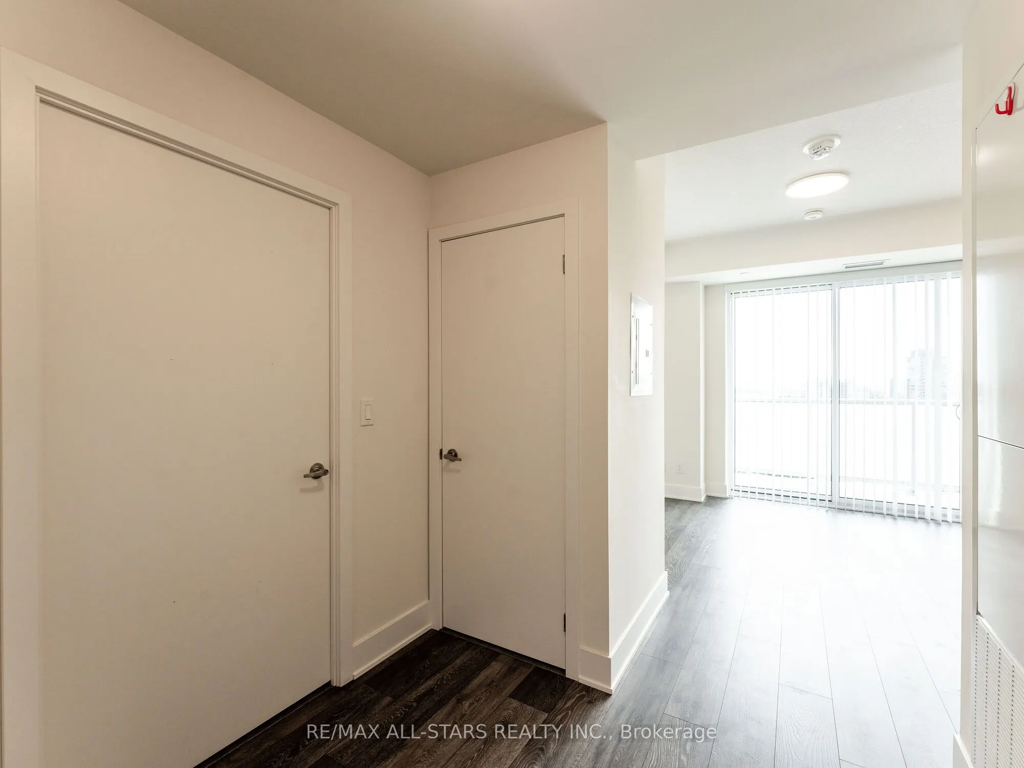 188 Fairview Mall Drive, #1512