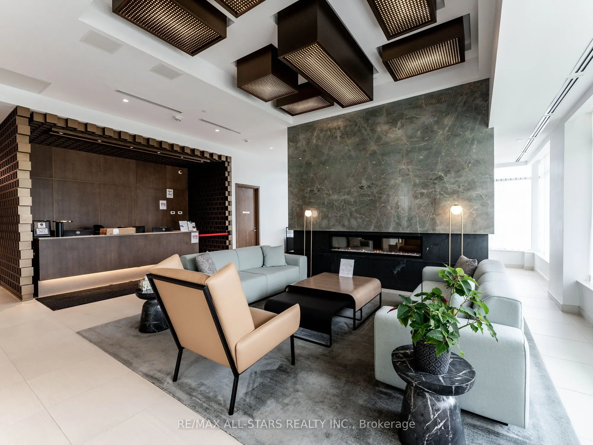 188 Fairview Mall Drive, #1512