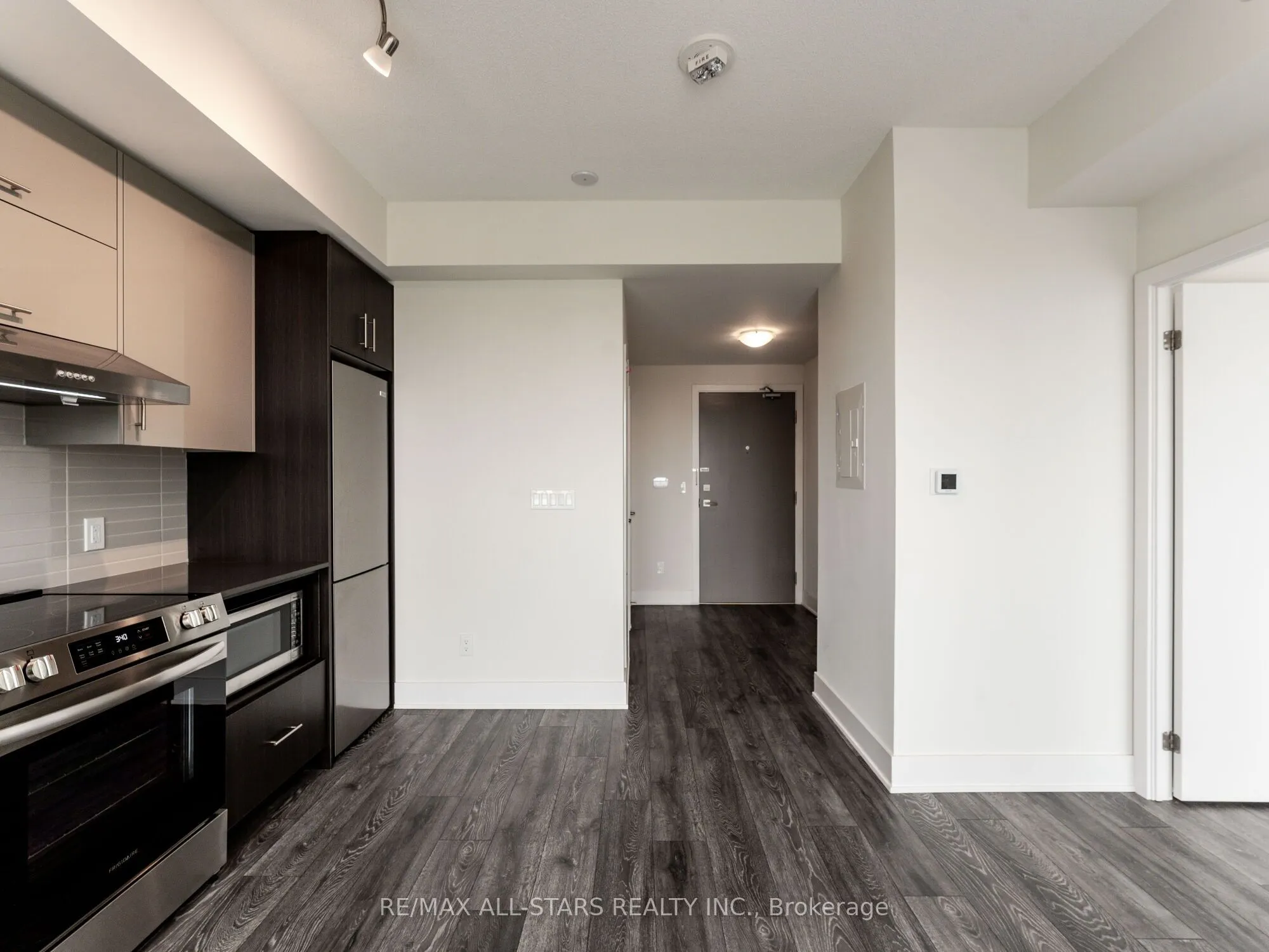 188 Fairview Mall Drive, #1512