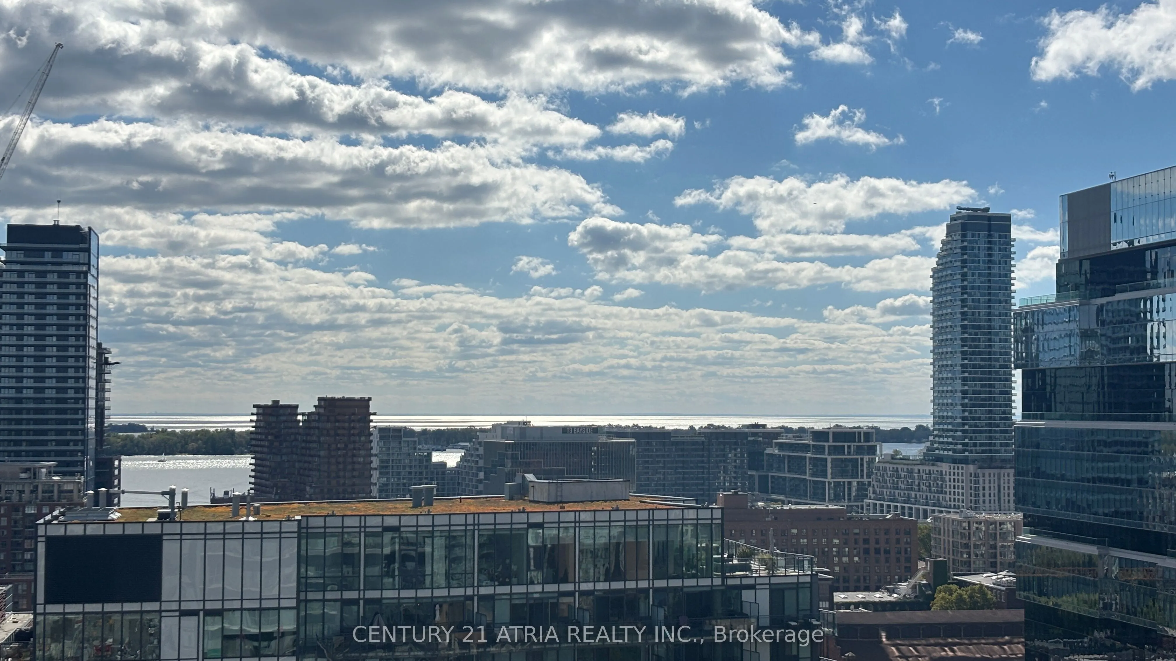 120 Parliament Street, #1709