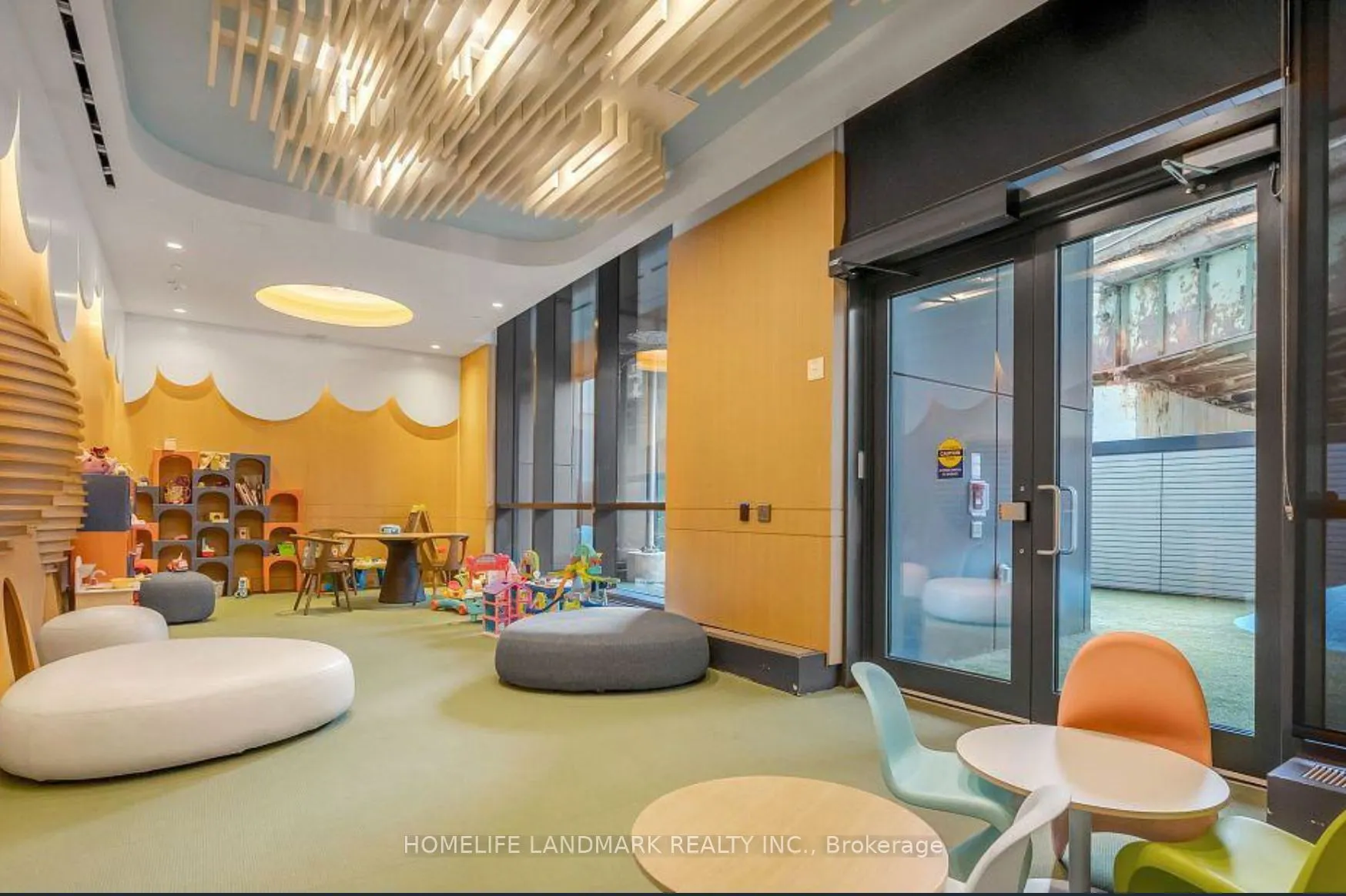 19 Bathurst Street, #2516