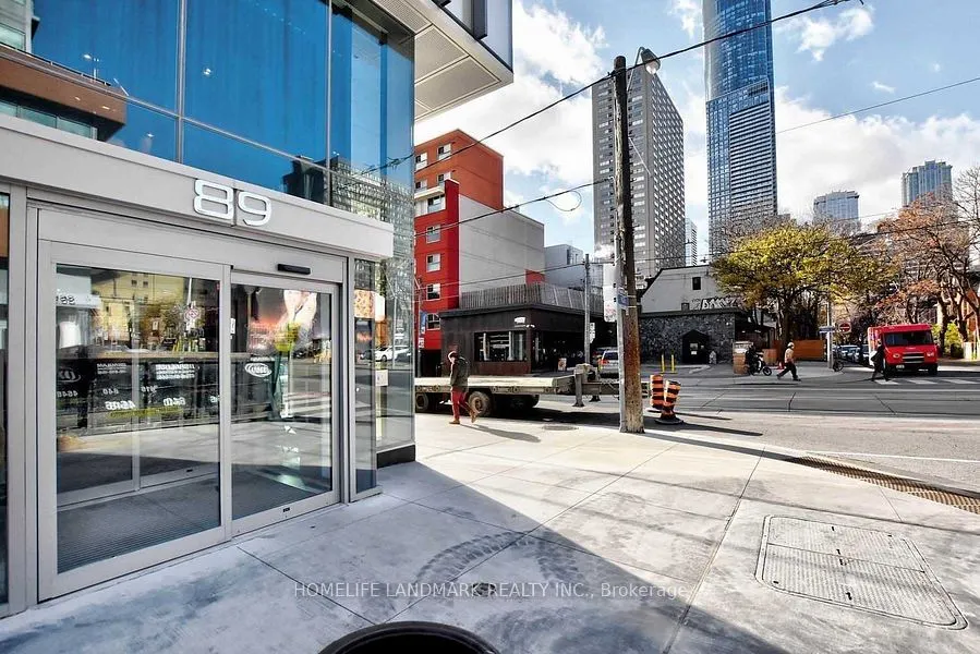 89 Mcgill Street, #3210