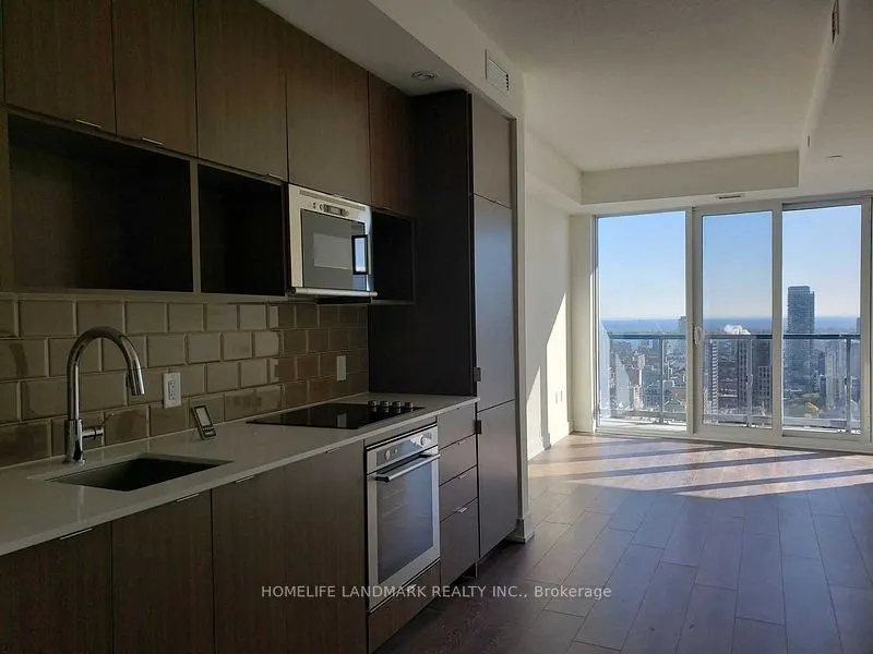 89 Mcgill Street, #3210