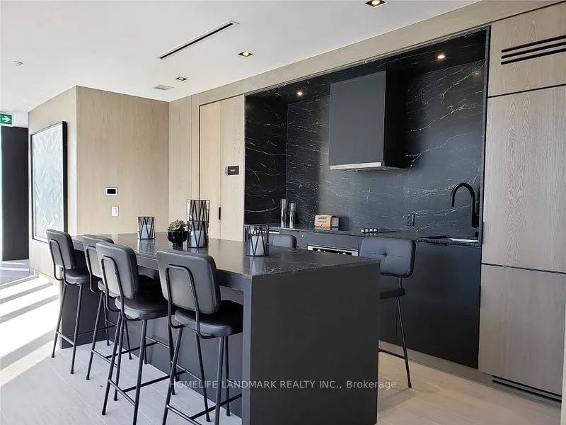 89 Mcgill Street, #3210