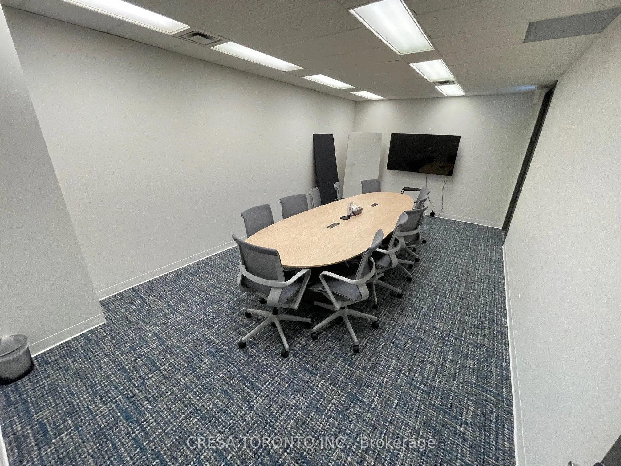 20 Eglinton Avenue W, #1902