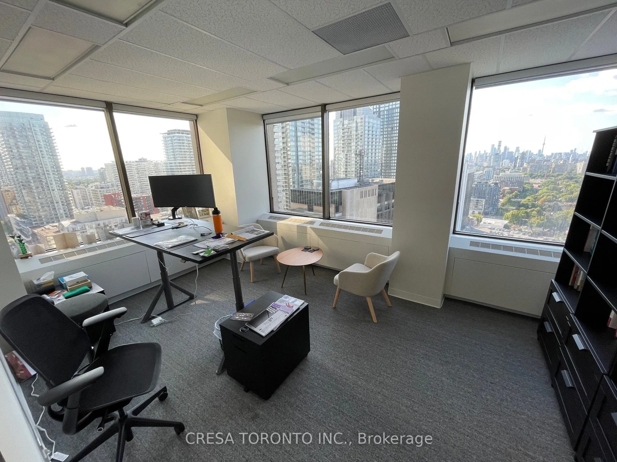 20 Eglinton Avenue W, #1902