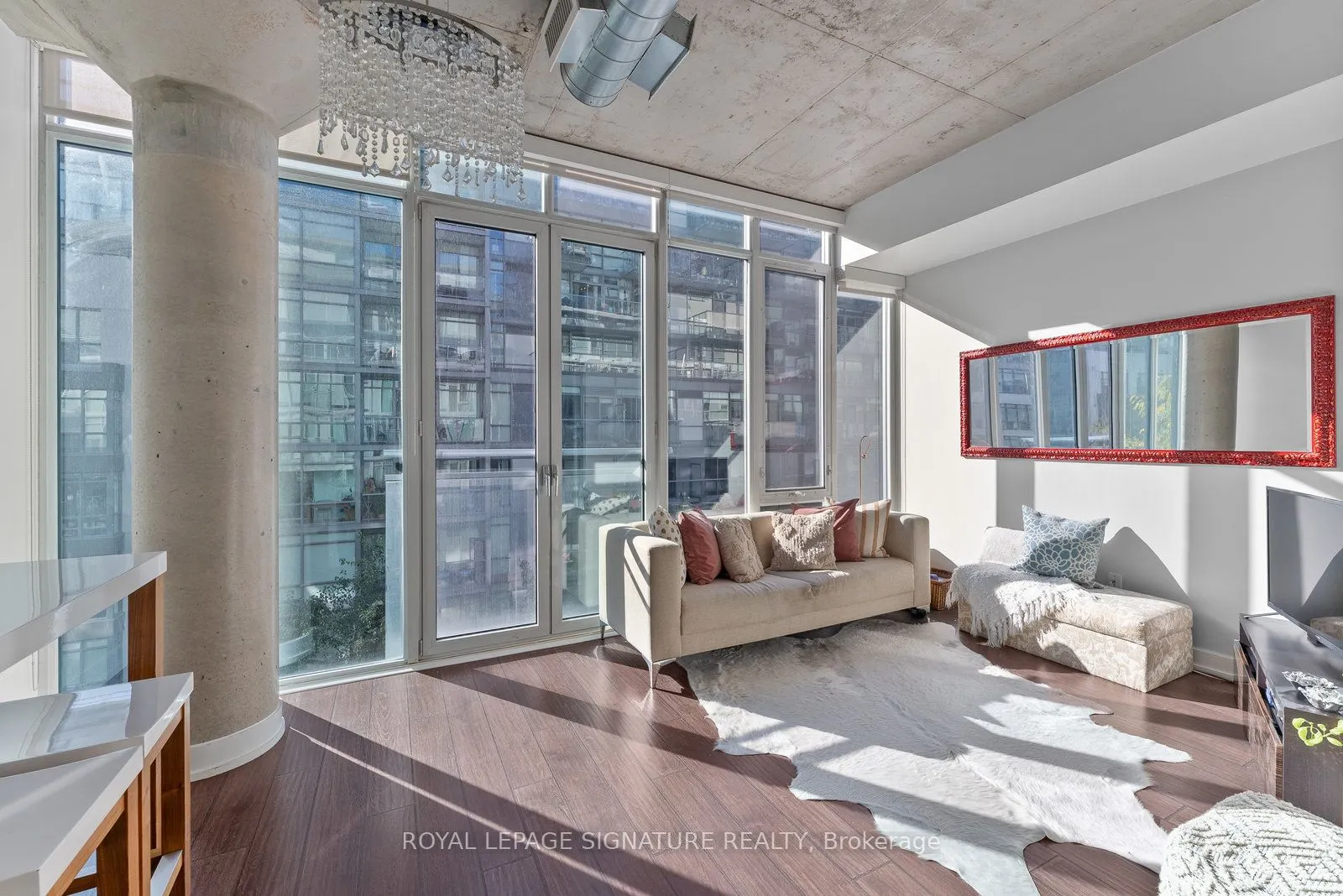 20 Stewart Street, #504