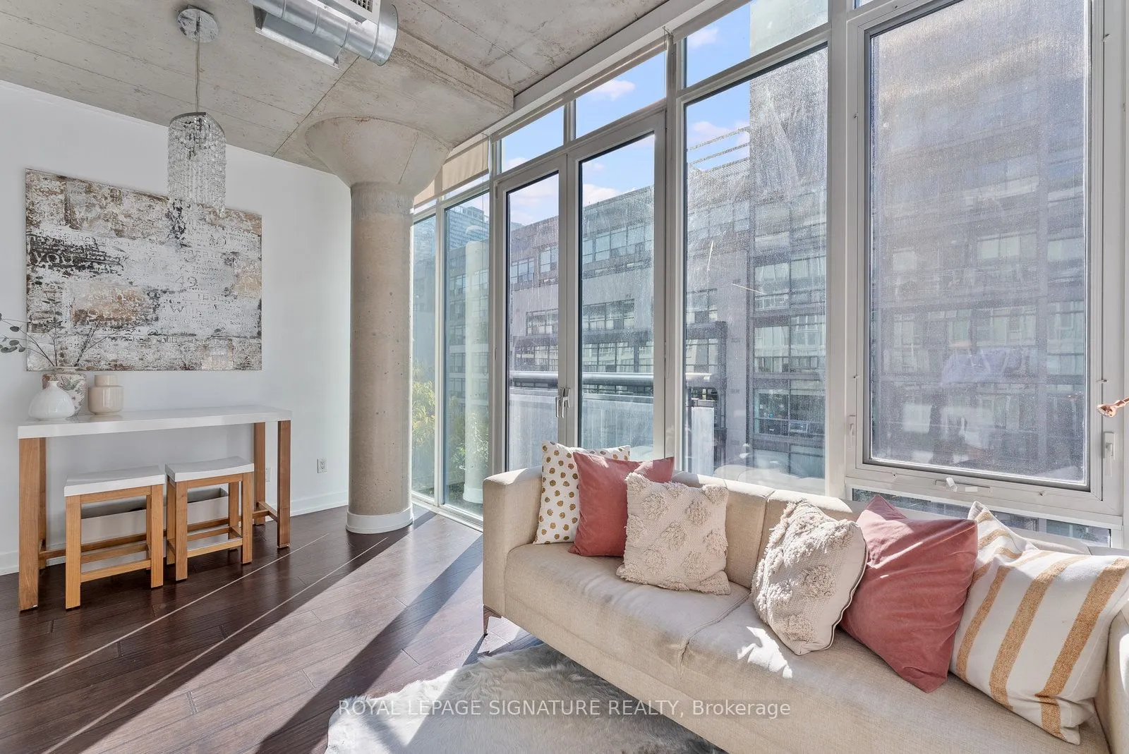 20 Stewart Street, #504