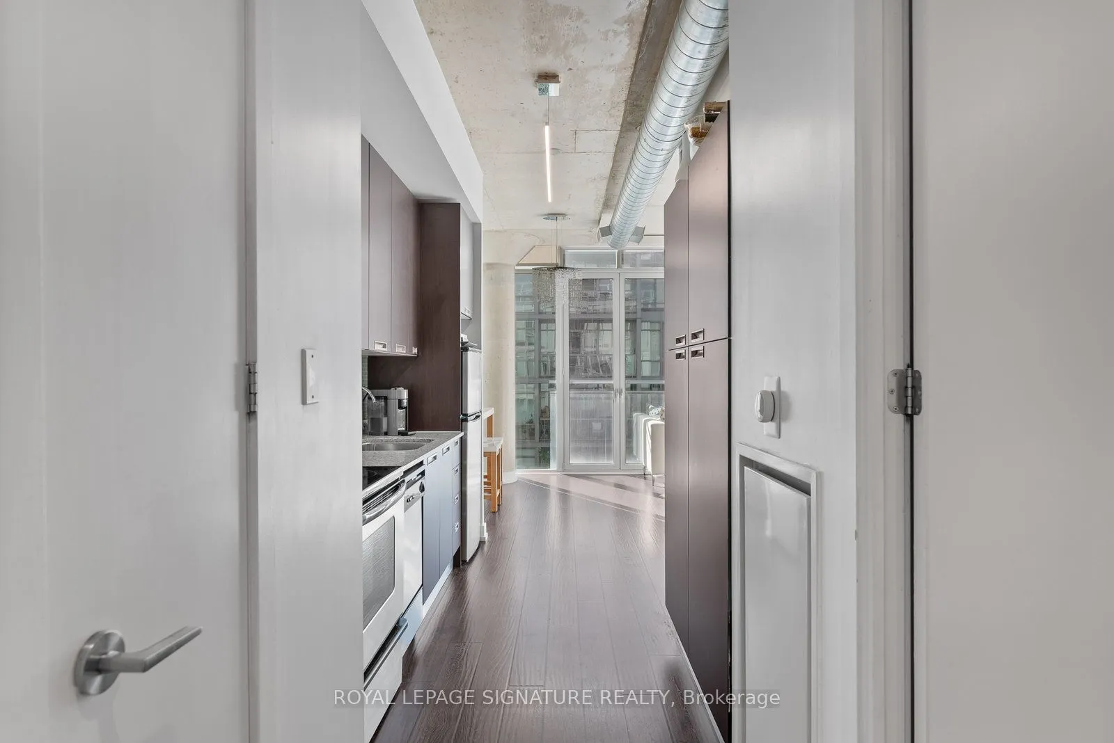 20 Stewart Street, #504