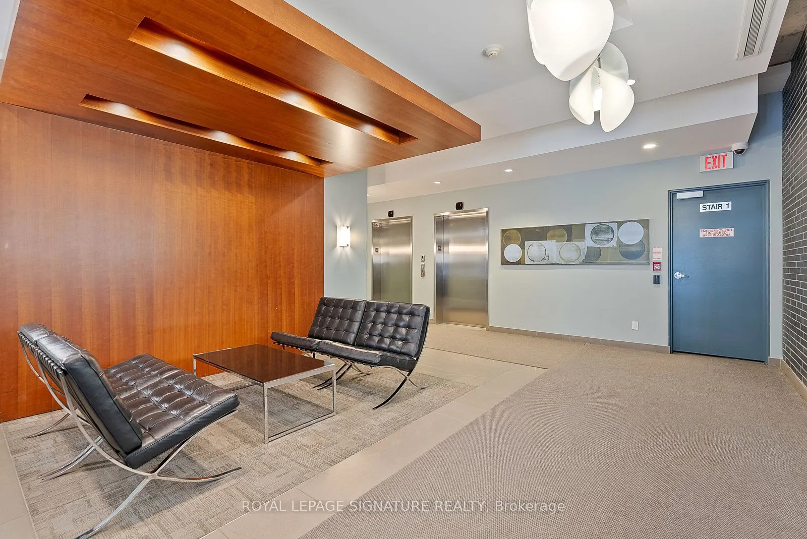 20 Stewart Street, #504