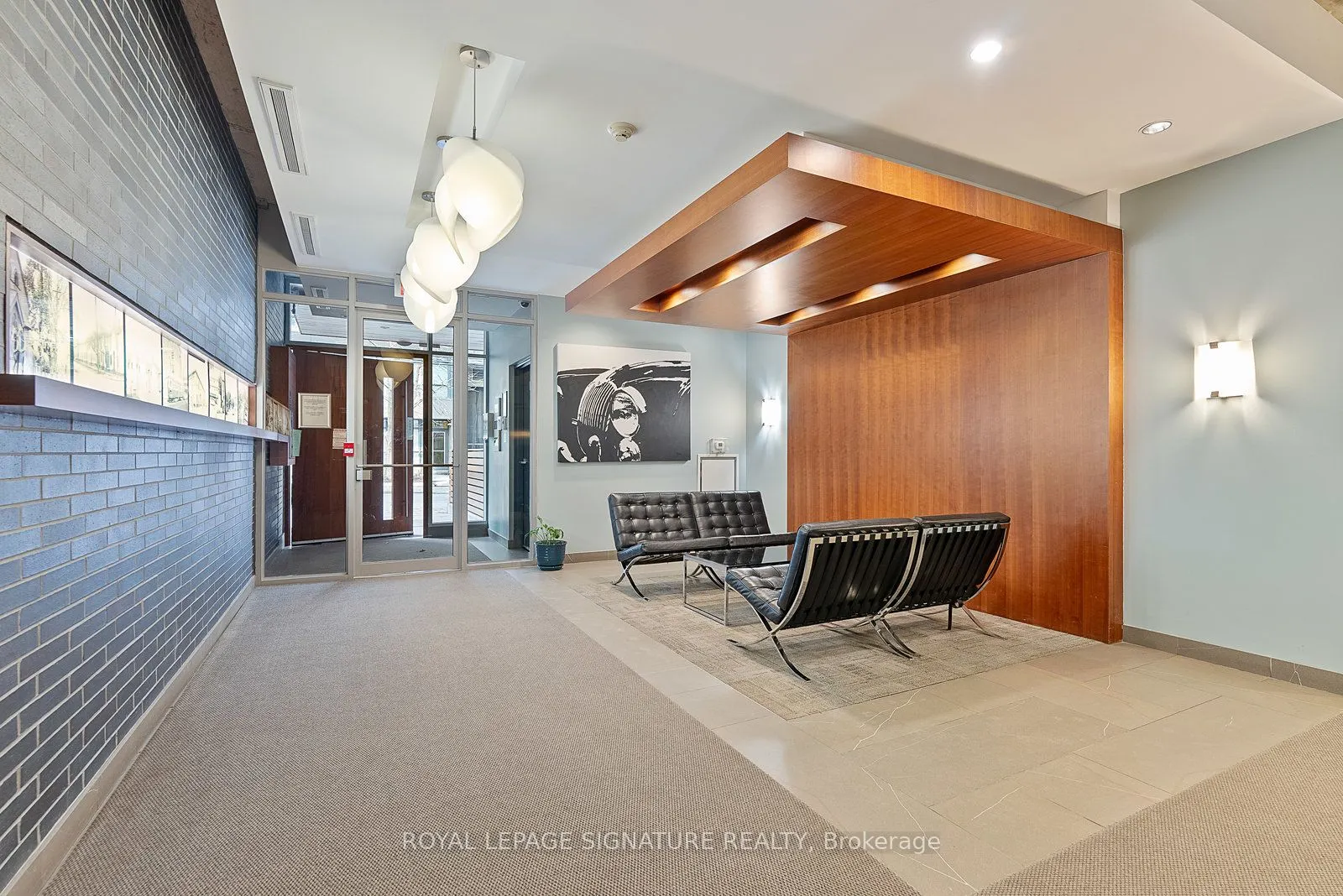 20 Stewart Street, #504