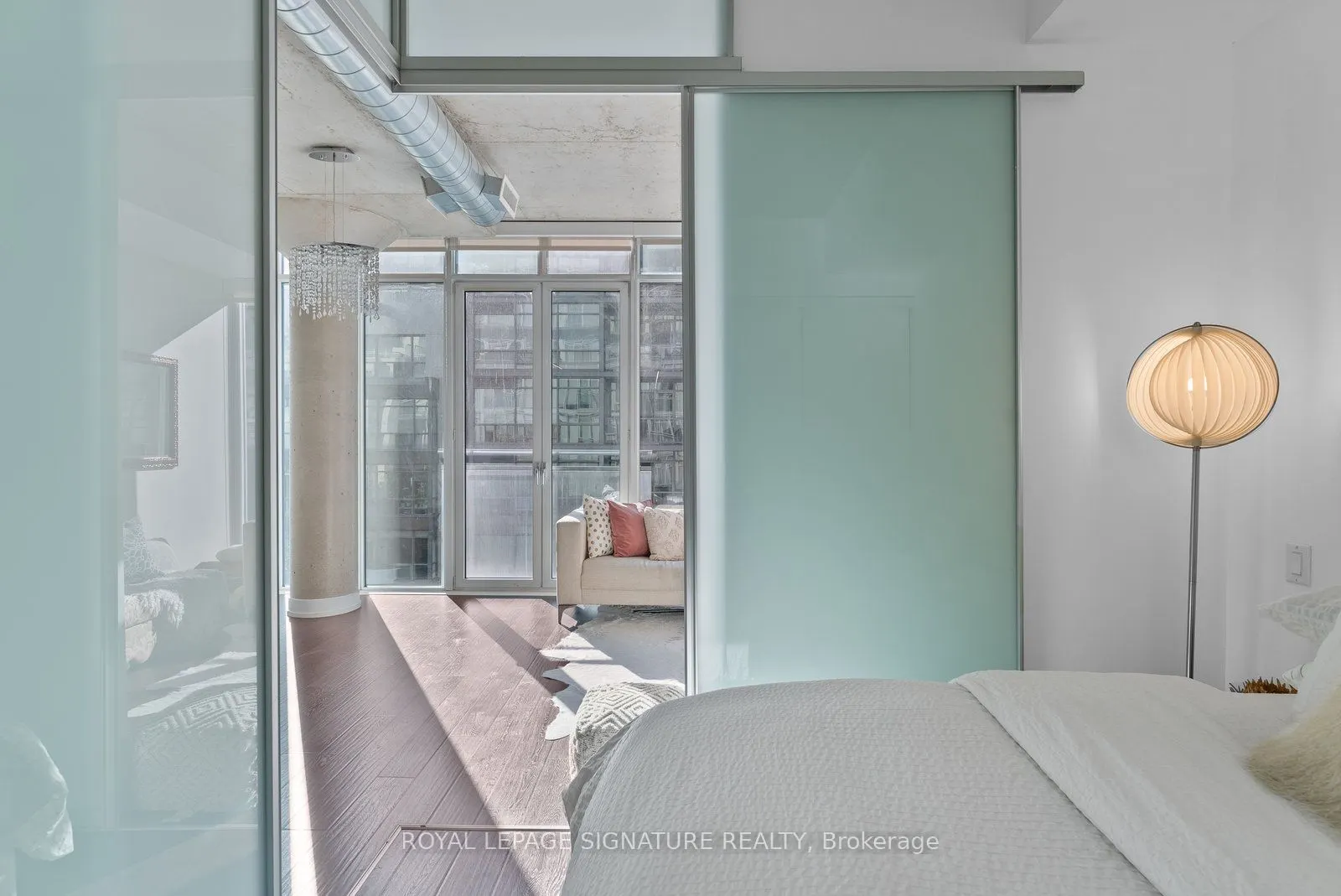 20 Stewart Street, #504