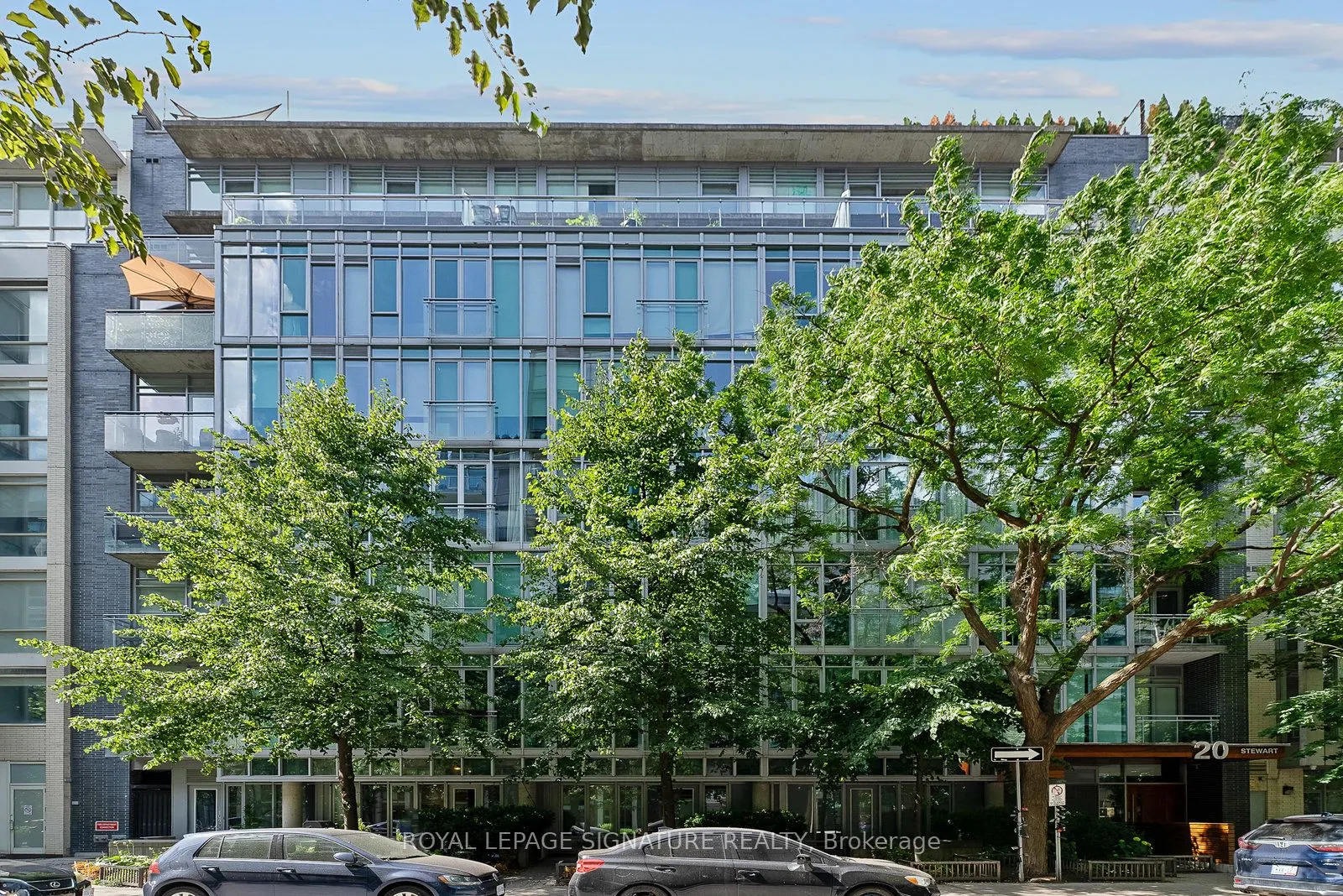 20 Stewart Street, #504