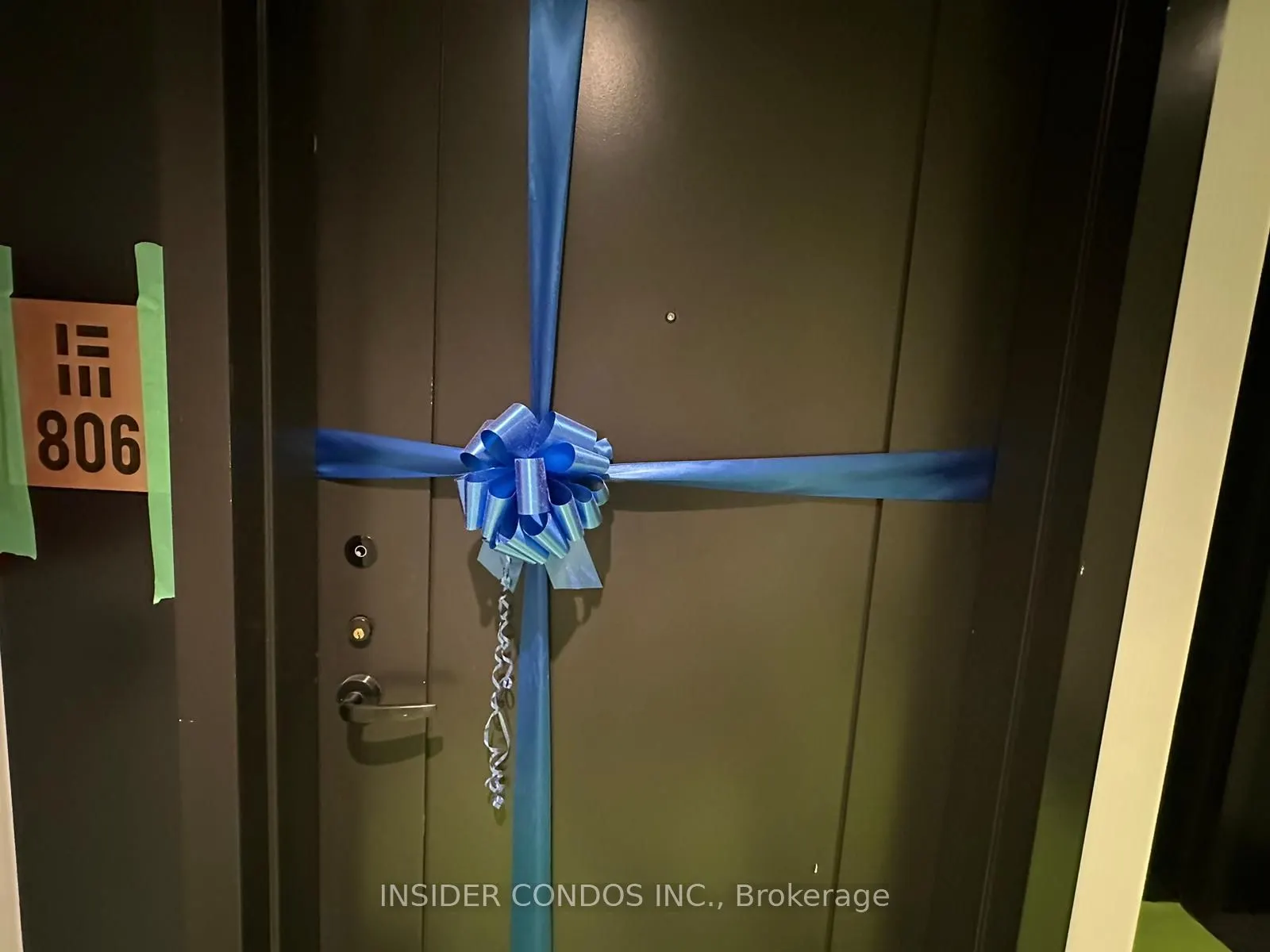 123 Portland Street, #06