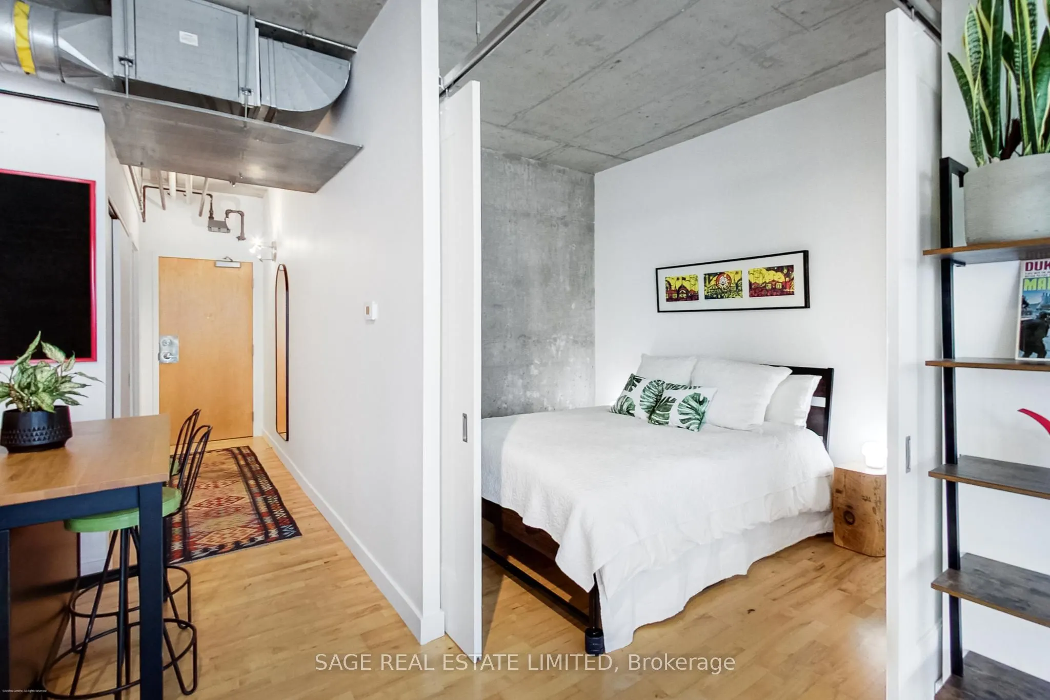 32 Stewart Street, #504