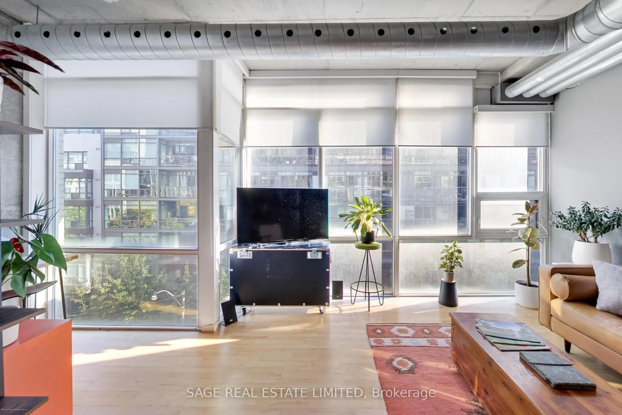 32 Stewart Street, #504