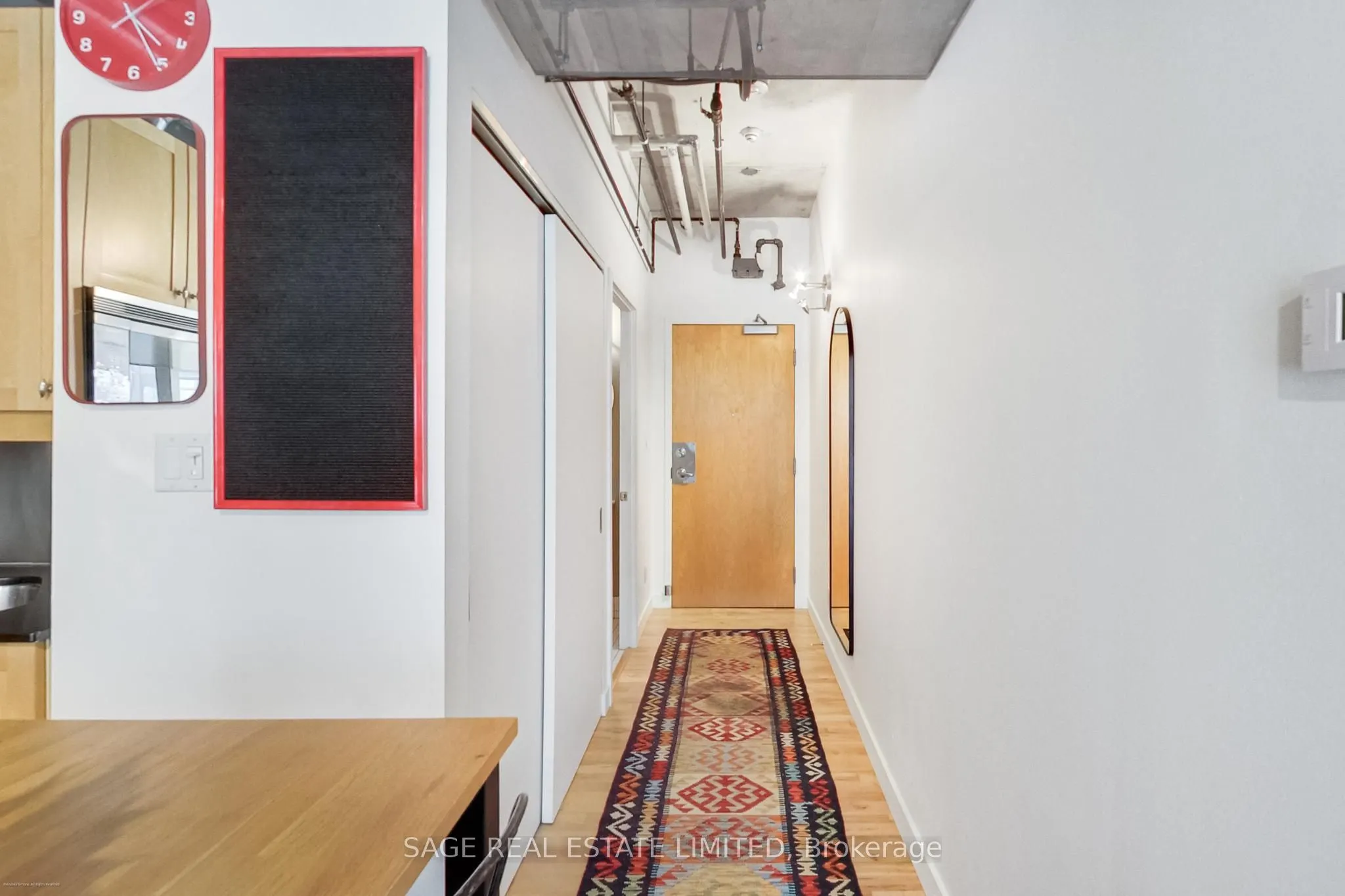 32 Stewart Street, #504