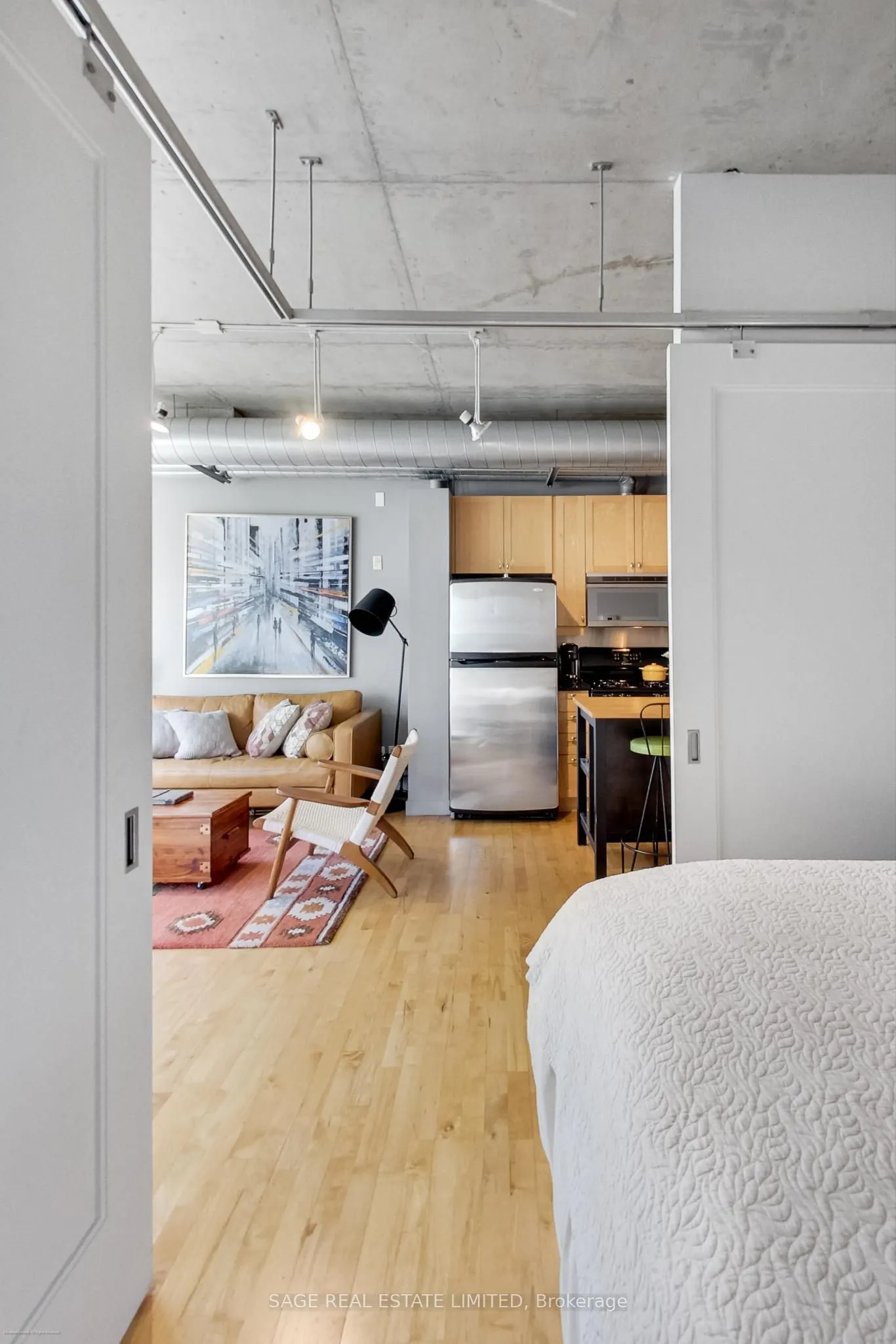 32 Stewart Street, #504