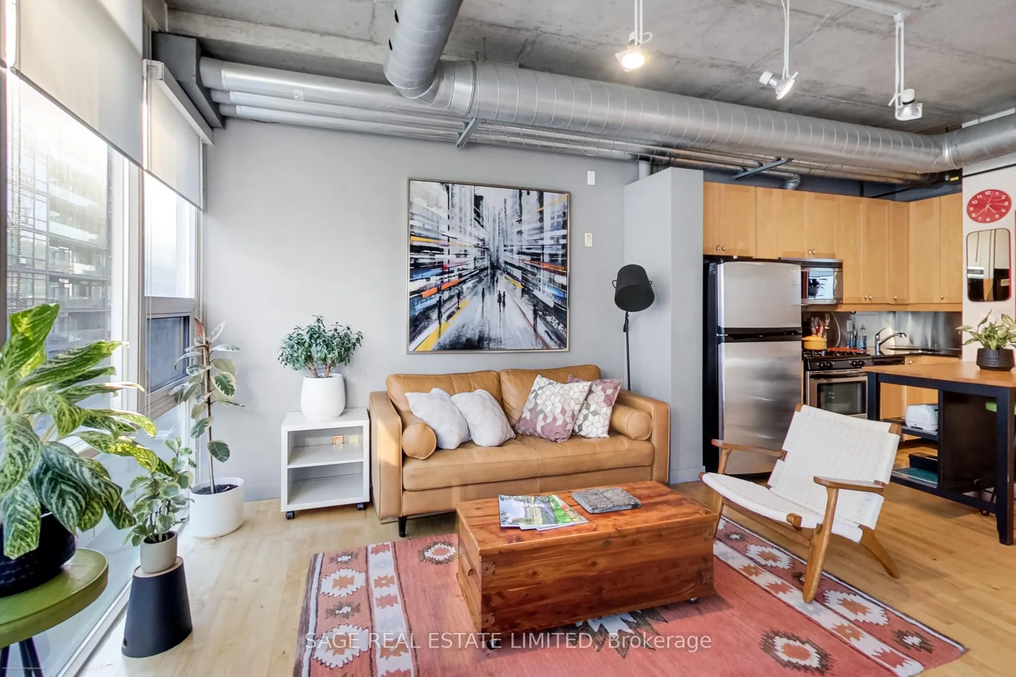 32 Stewart Street, #504