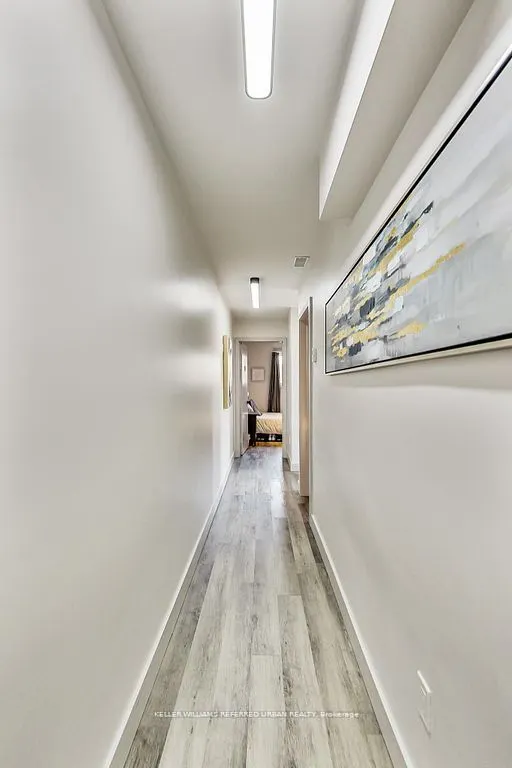 205 Bathurst Street