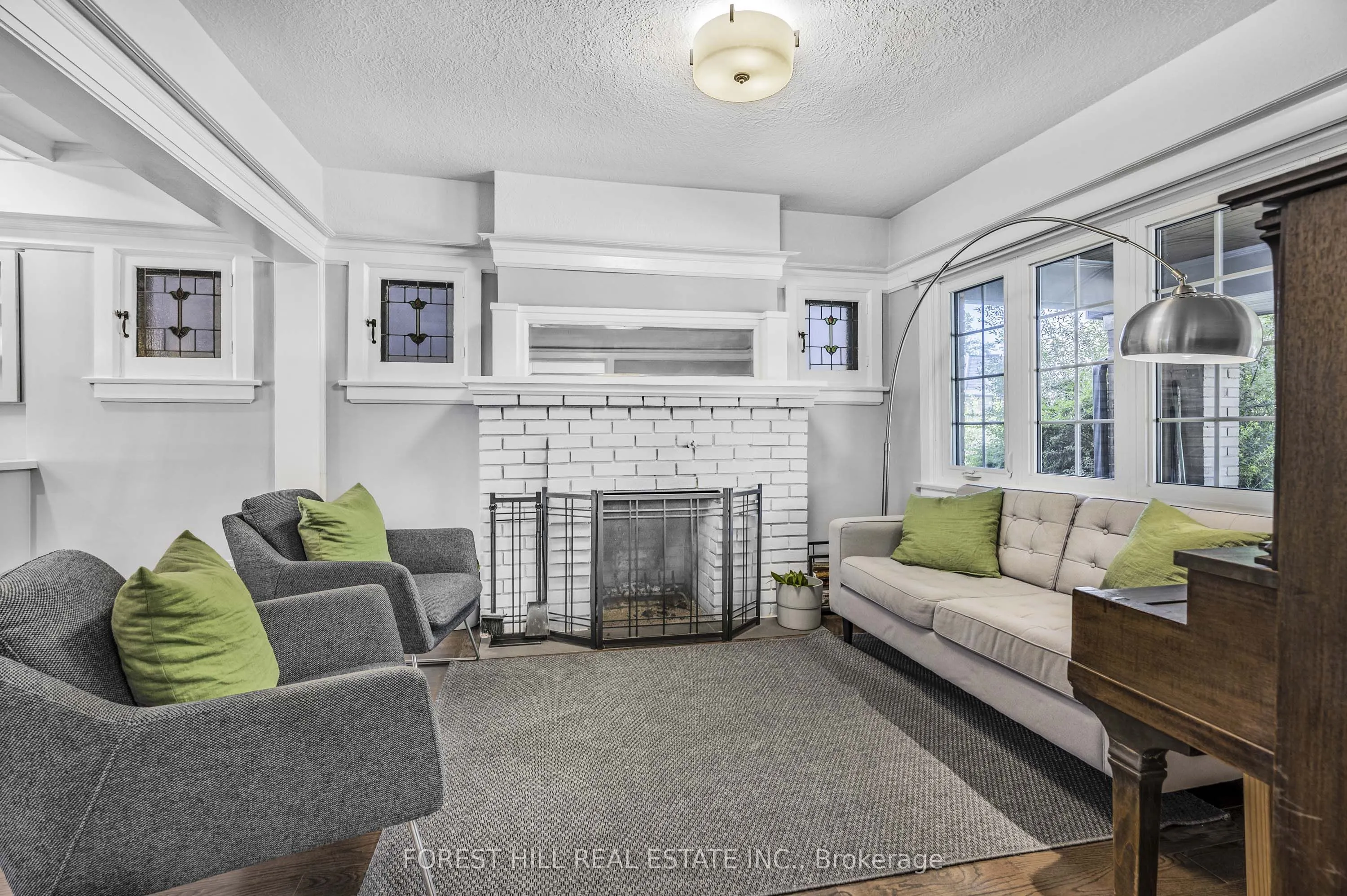183 Wychwood Avenue
