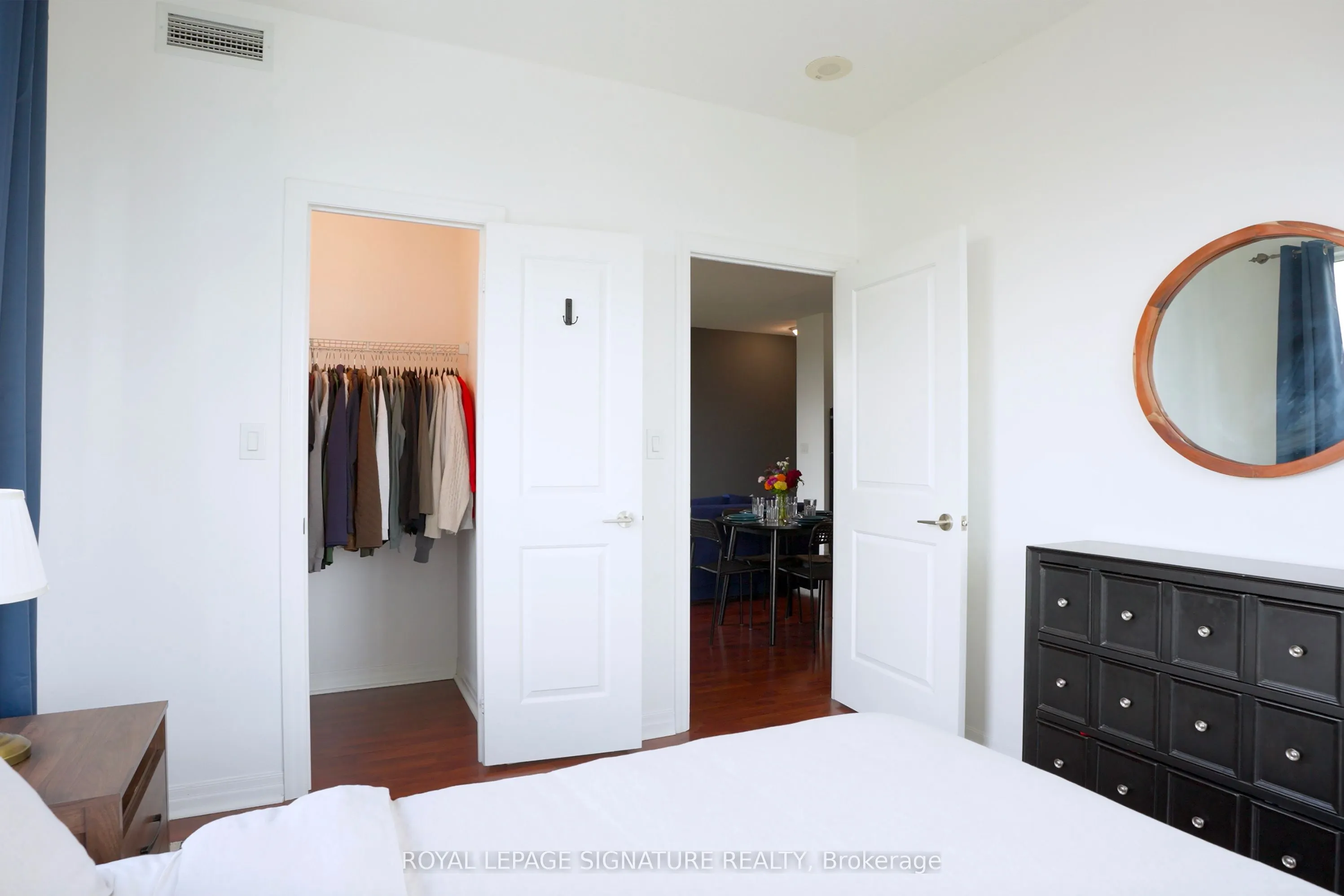 30 Herons Hill Way, #1901