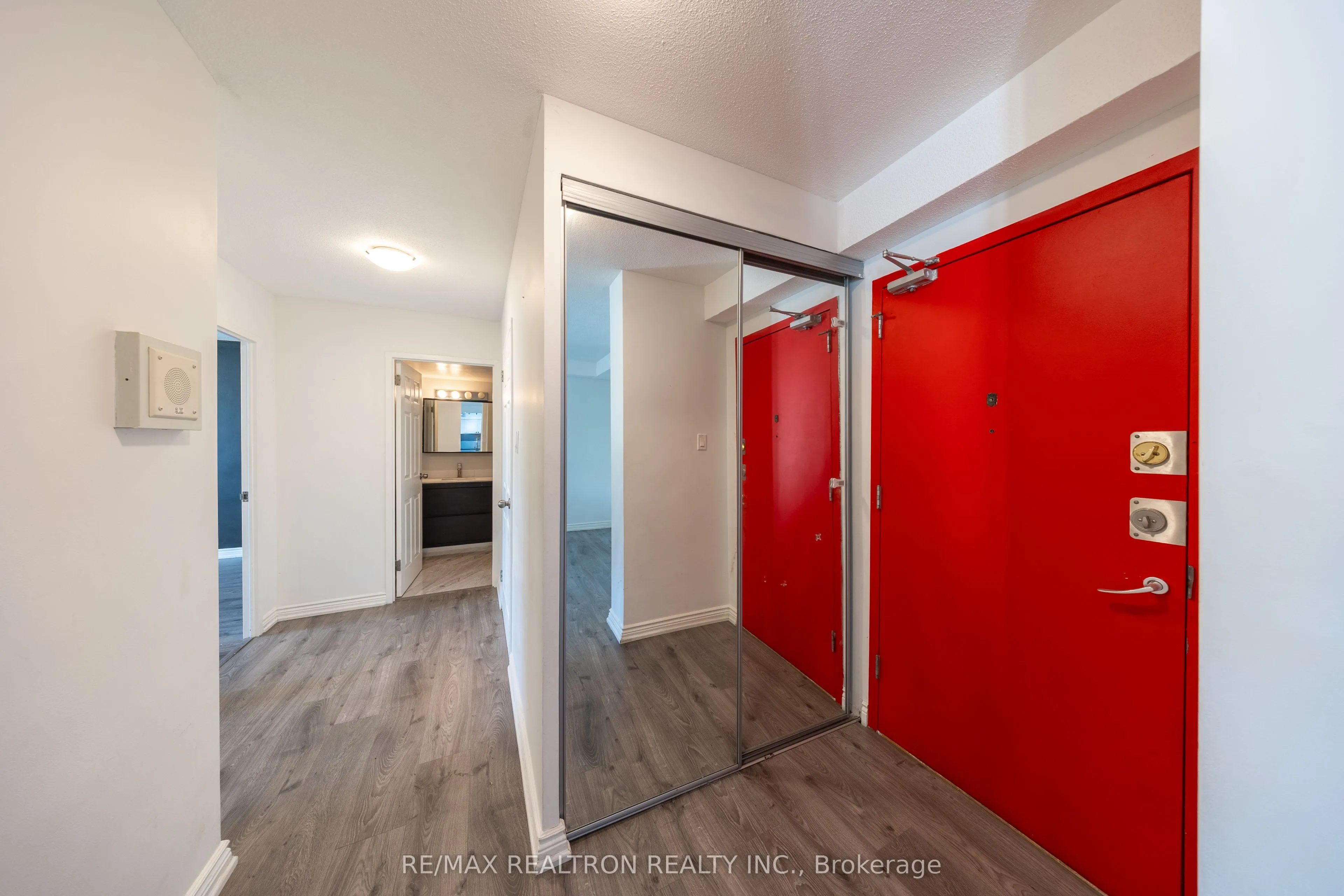 1360 York Mills Road, #209