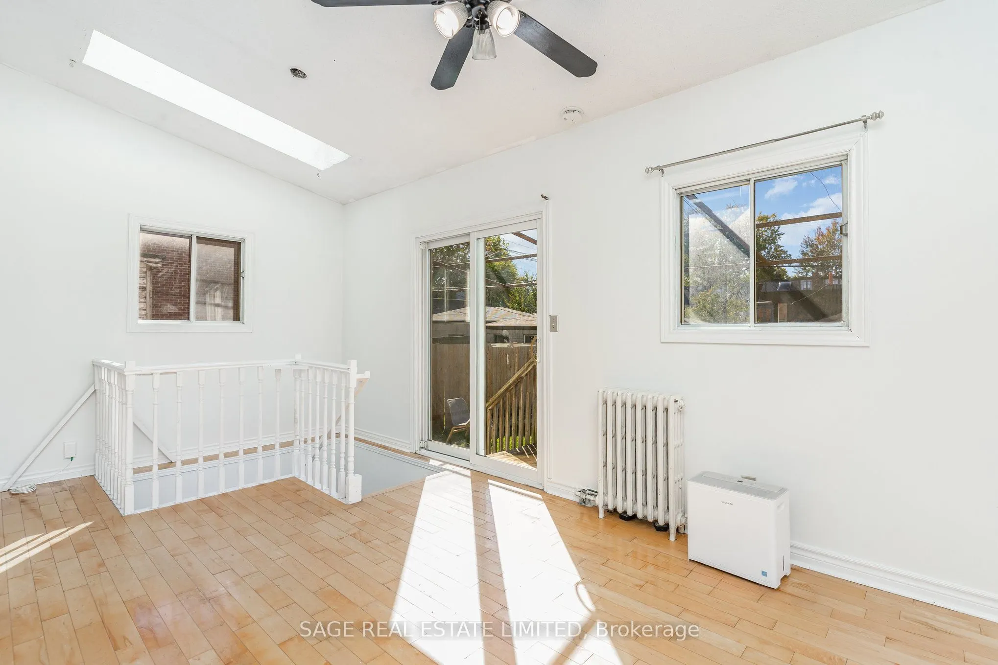 604 Ossington Avenue, #Main