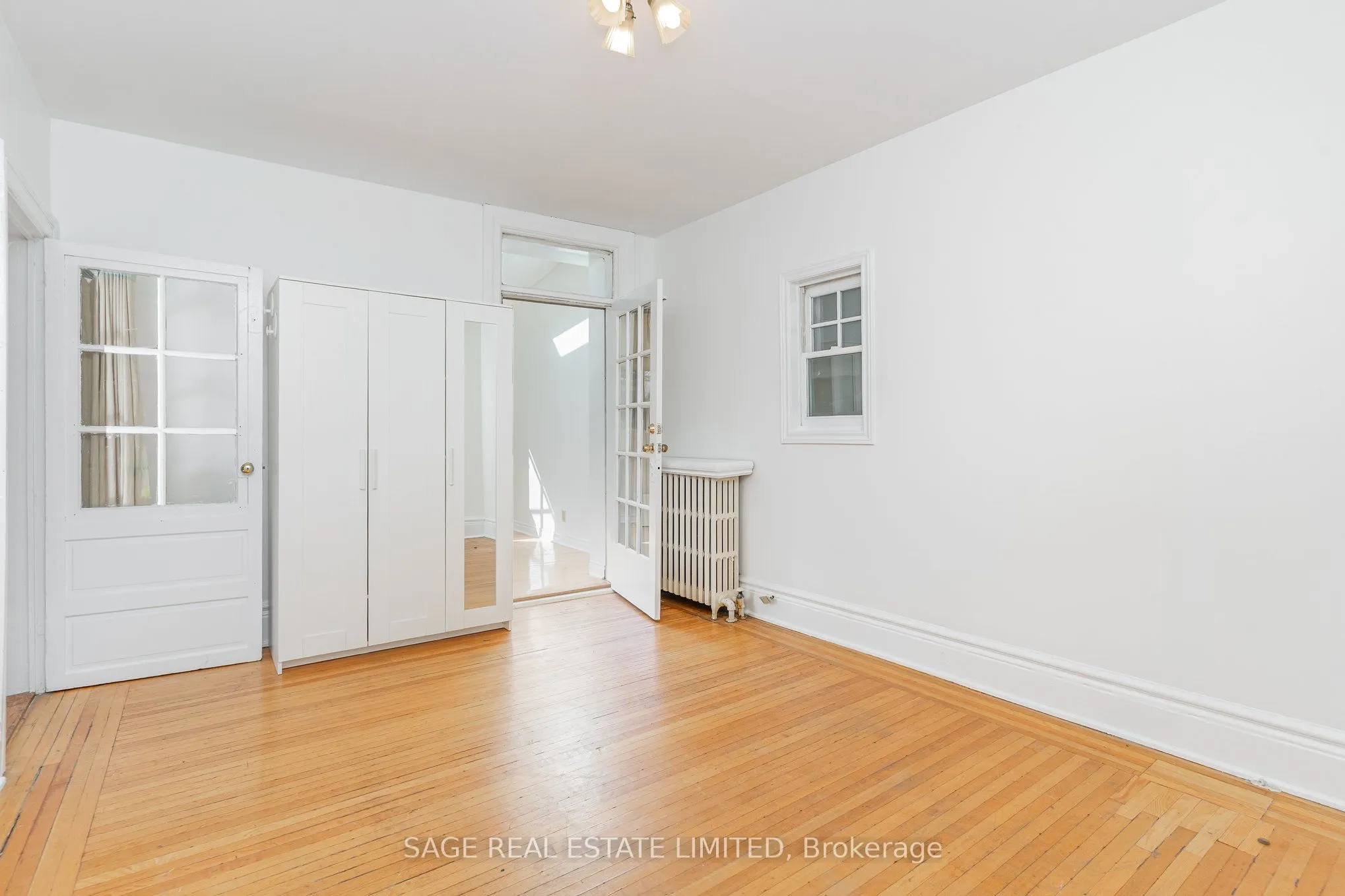 604 Ossington Avenue, #Main