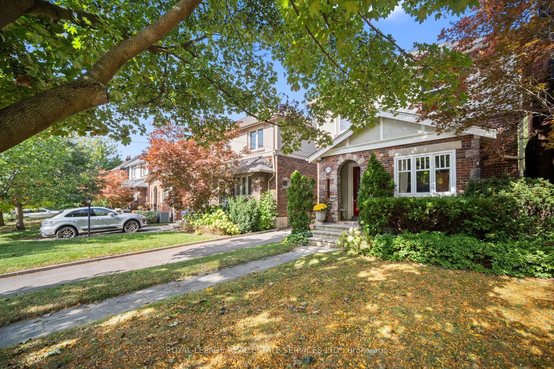 470 Roselawn Avenue