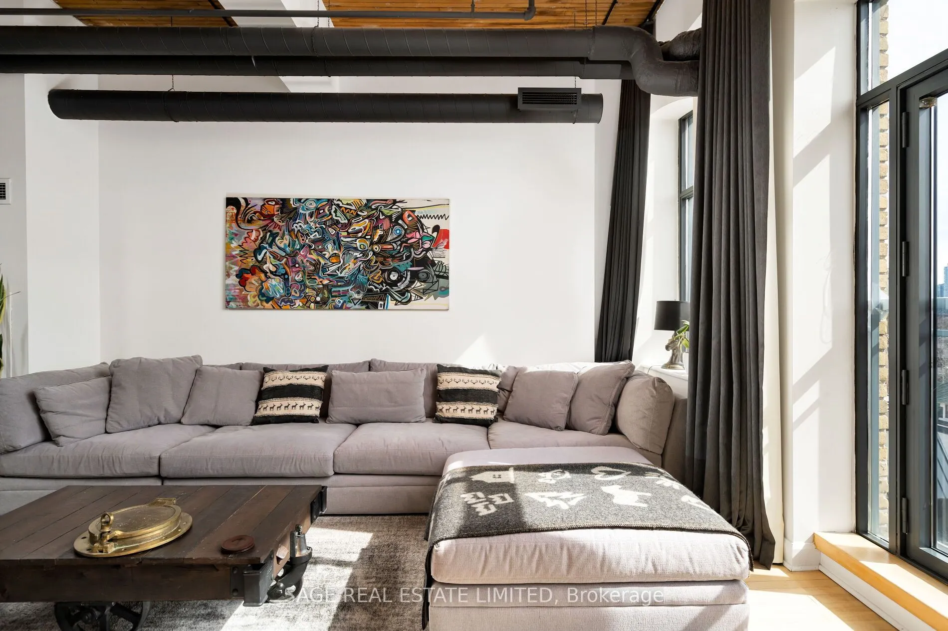 993 Queen Street W, #407