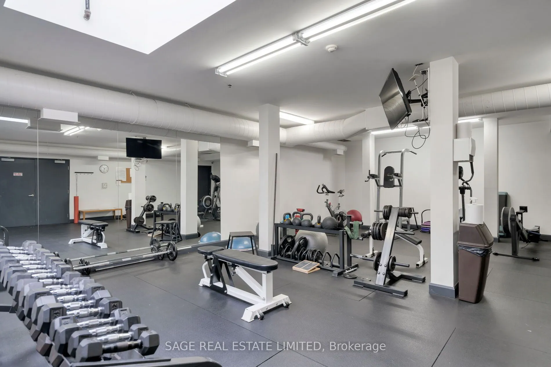 993 Queen Street W, #407