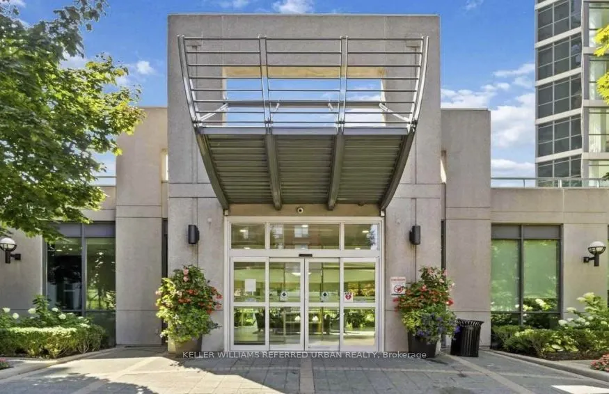 30 Harrison Garden Boulevard, #1801