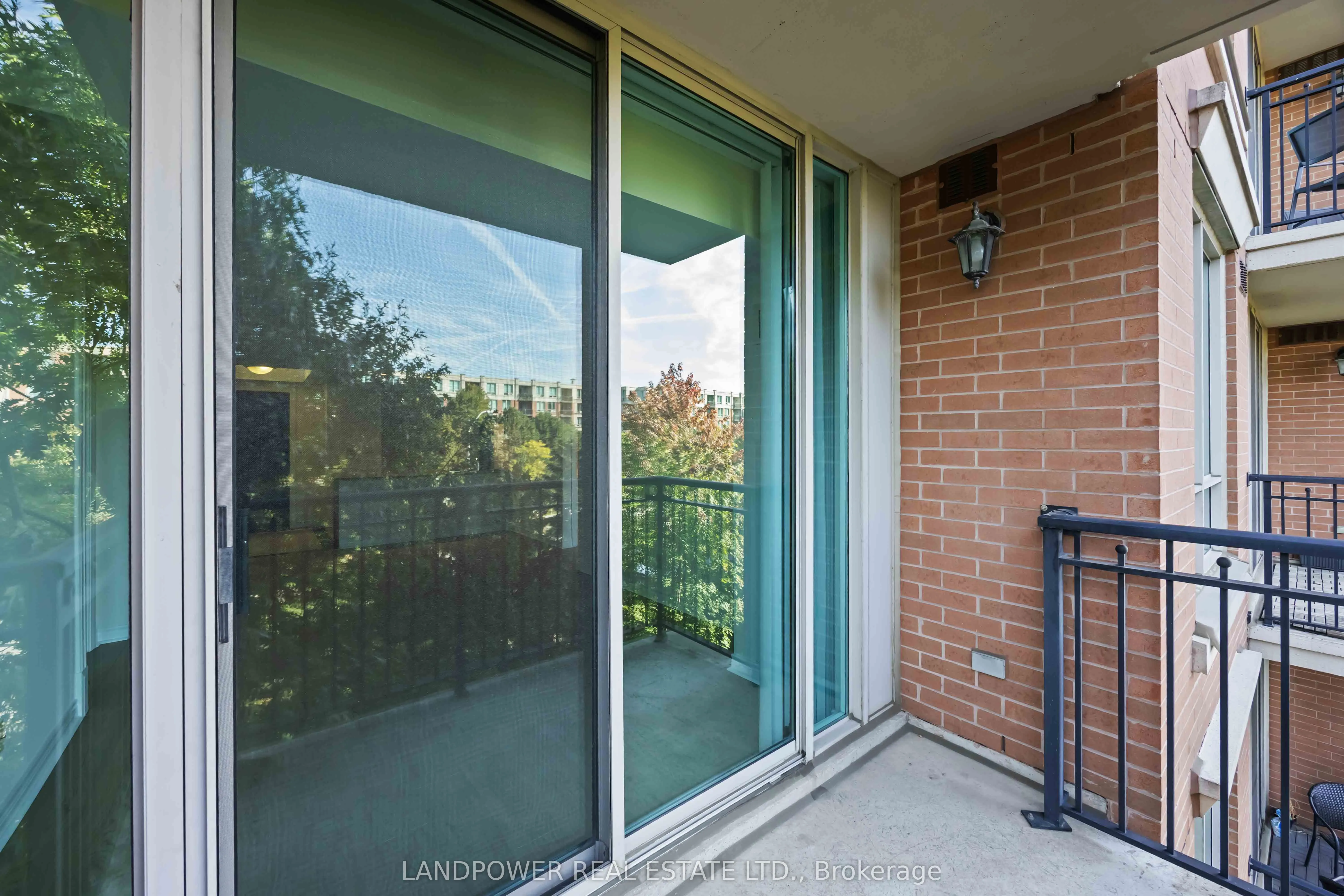 38 William Carson Crescent, #621