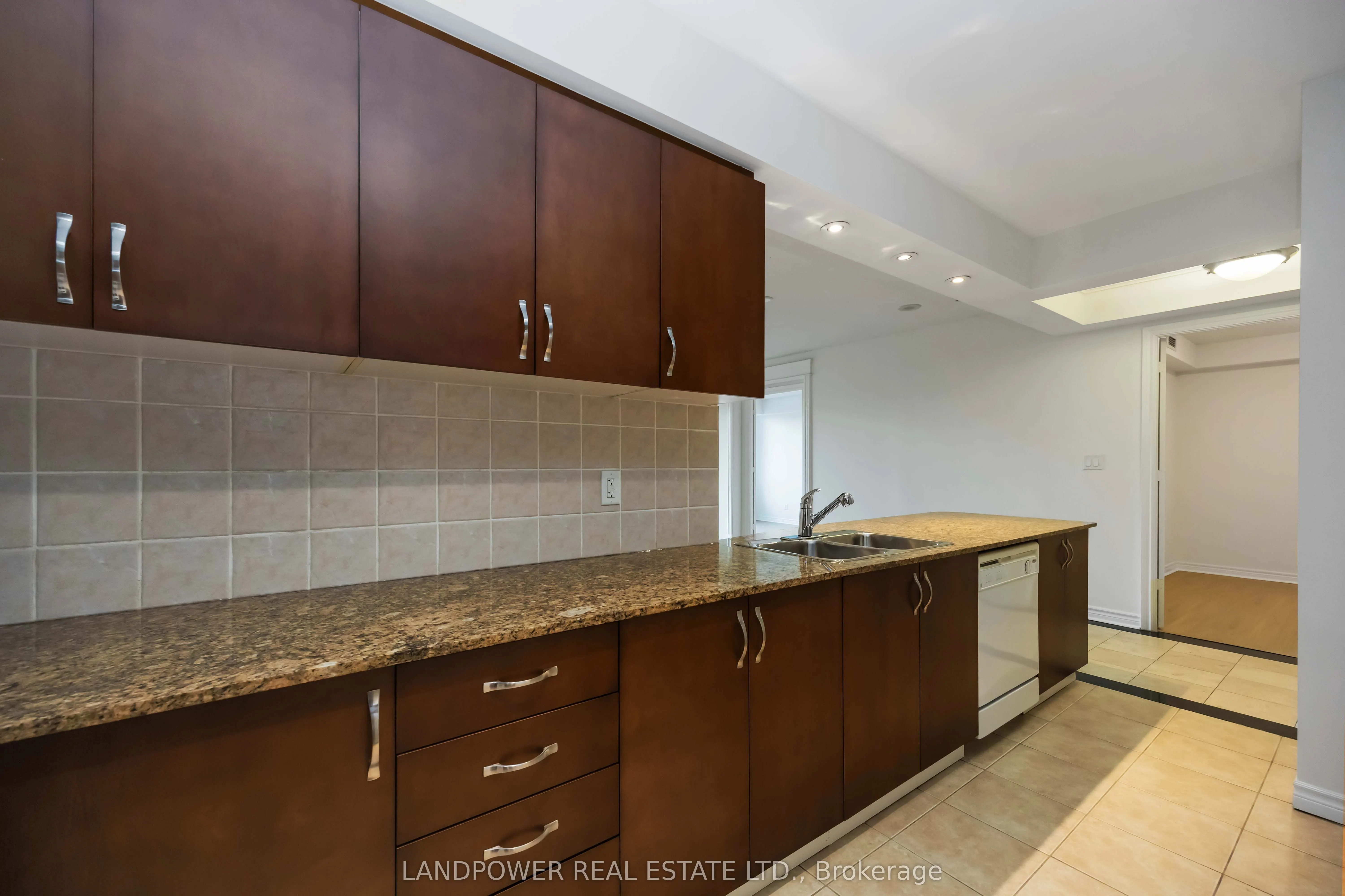 38 William Carson Crescent, #621