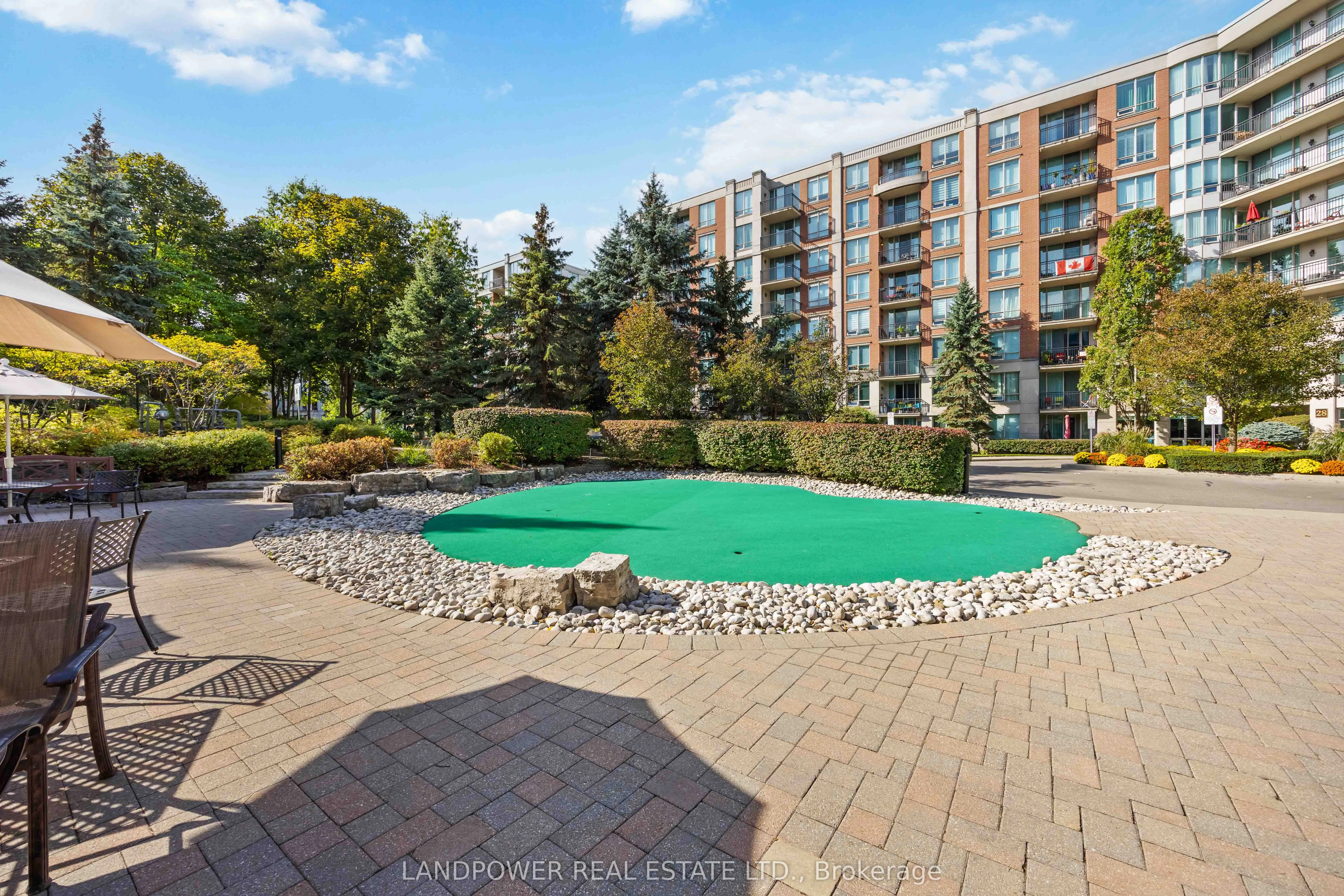 38 William Carson Crescent, #621