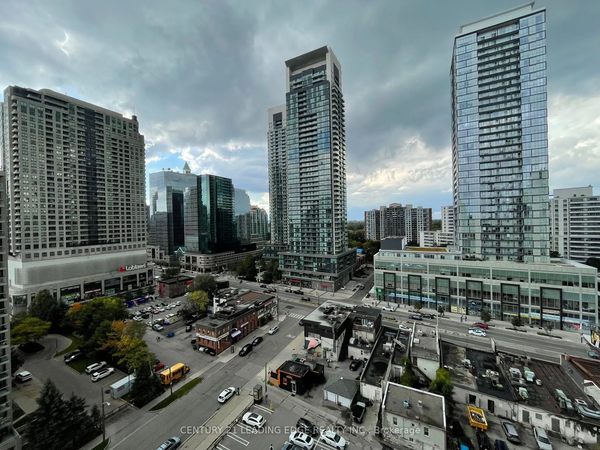 238 Doris Avenue, #1801